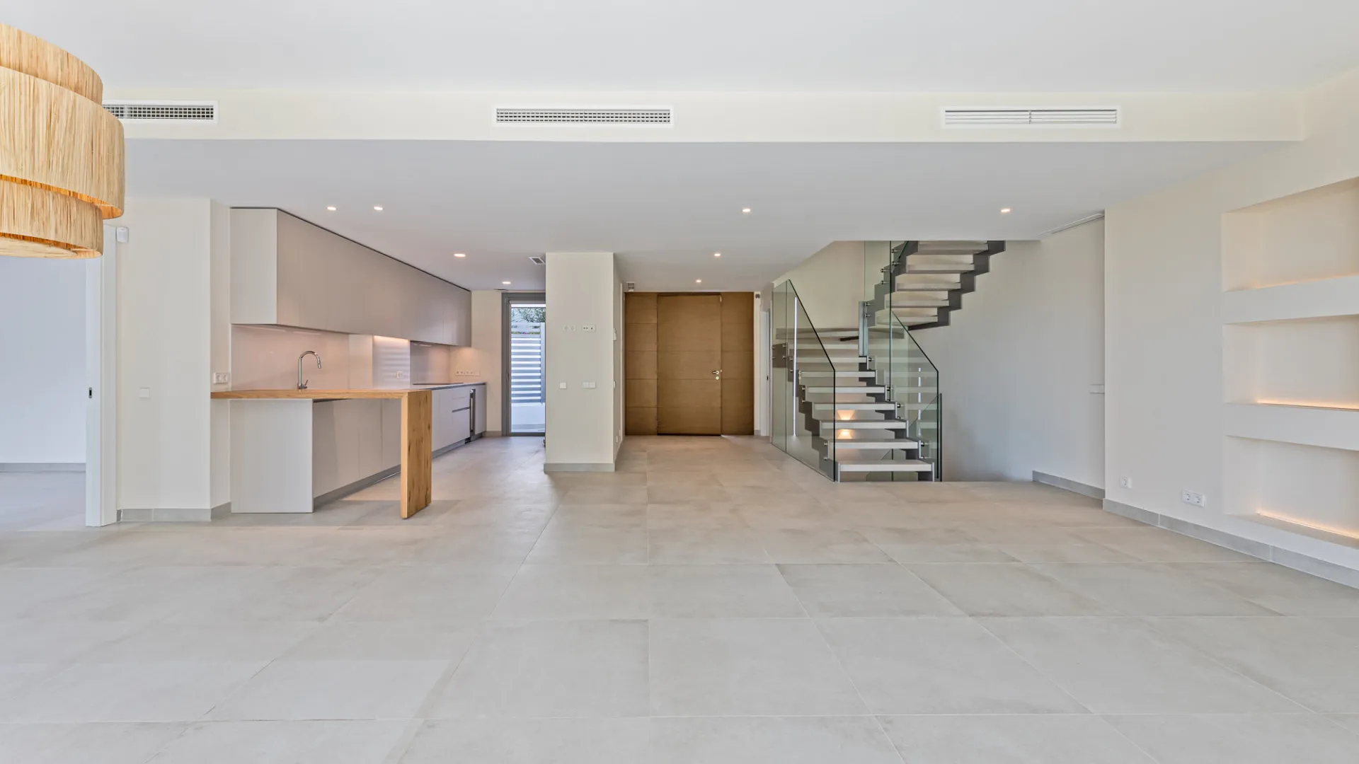 San Pedro de Alcantara, pareado a la venta de 4 dormitorios
