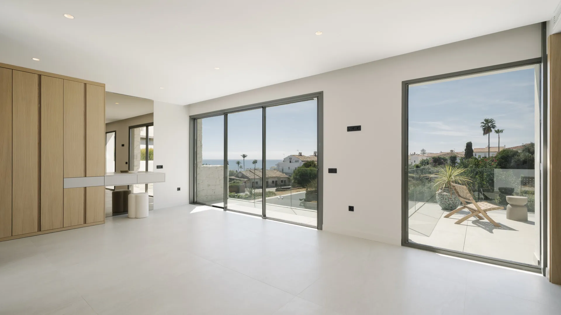 For sale villa in Estepona with 4 bedrooms
