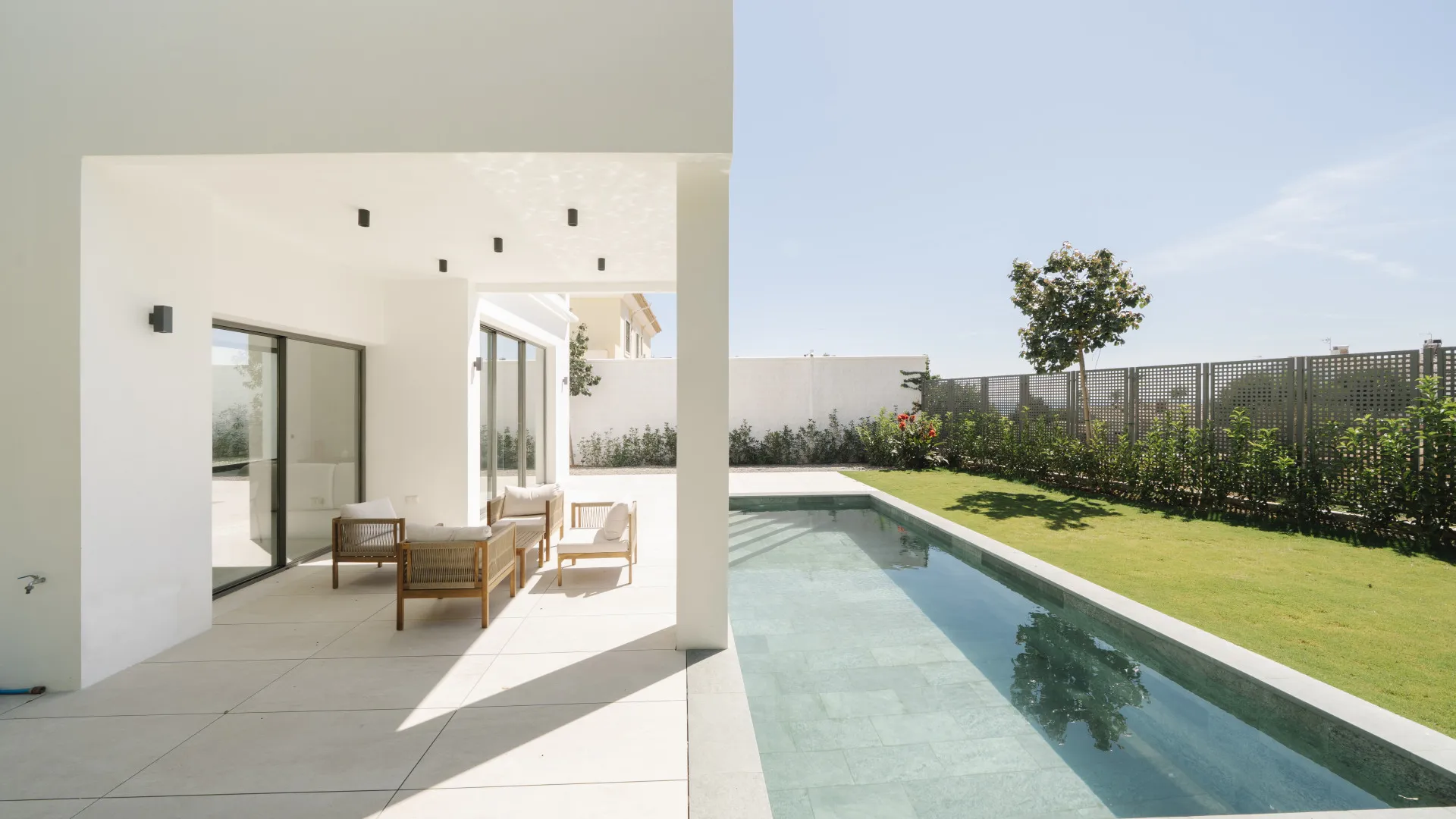 For sale villa in Estepona with 4 bedrooms