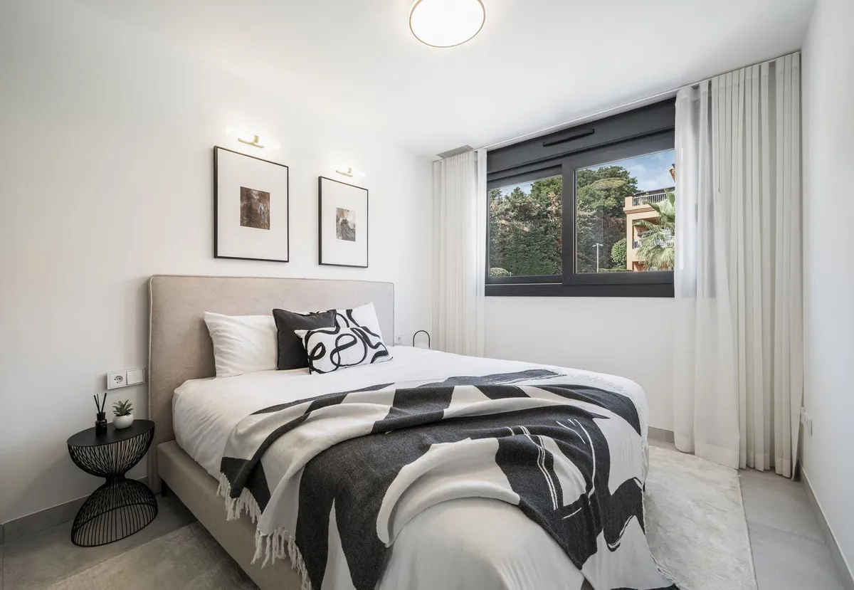 For sale penthouse in Estepona with 3 bedrooms