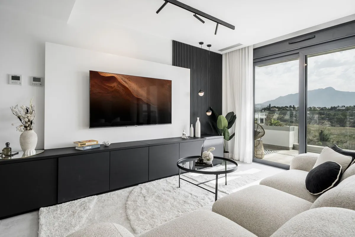 For sale penthouse in Estepona with 3 bedrooms