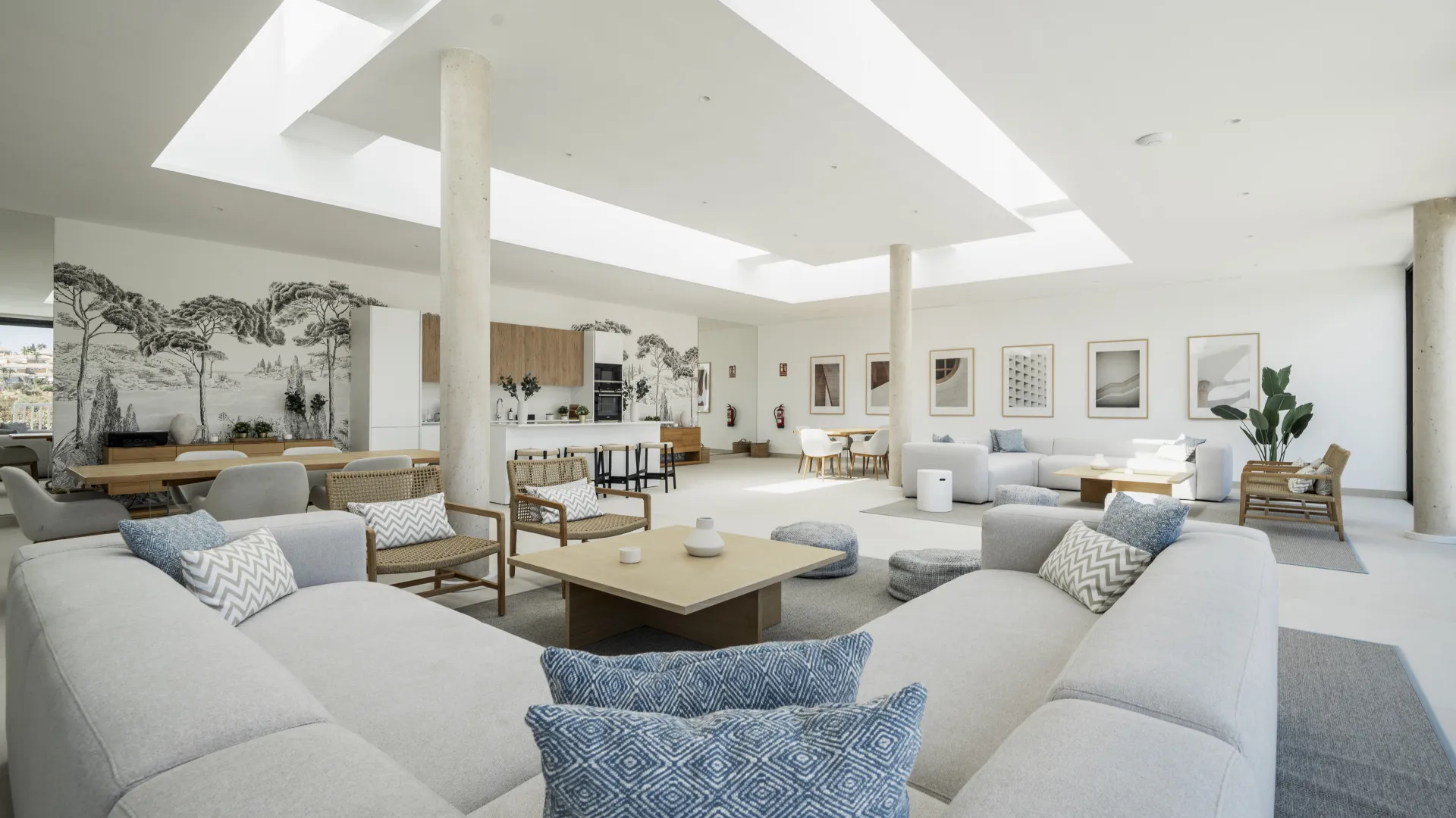 Buy Marbella ground floor apartment with 4 bedrooms