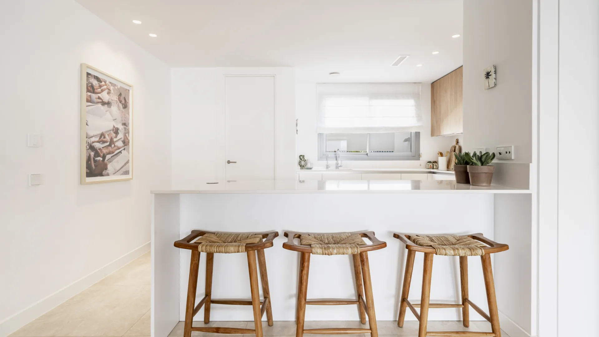 Buy Marbella ground floor apartment with 4 bedrooms