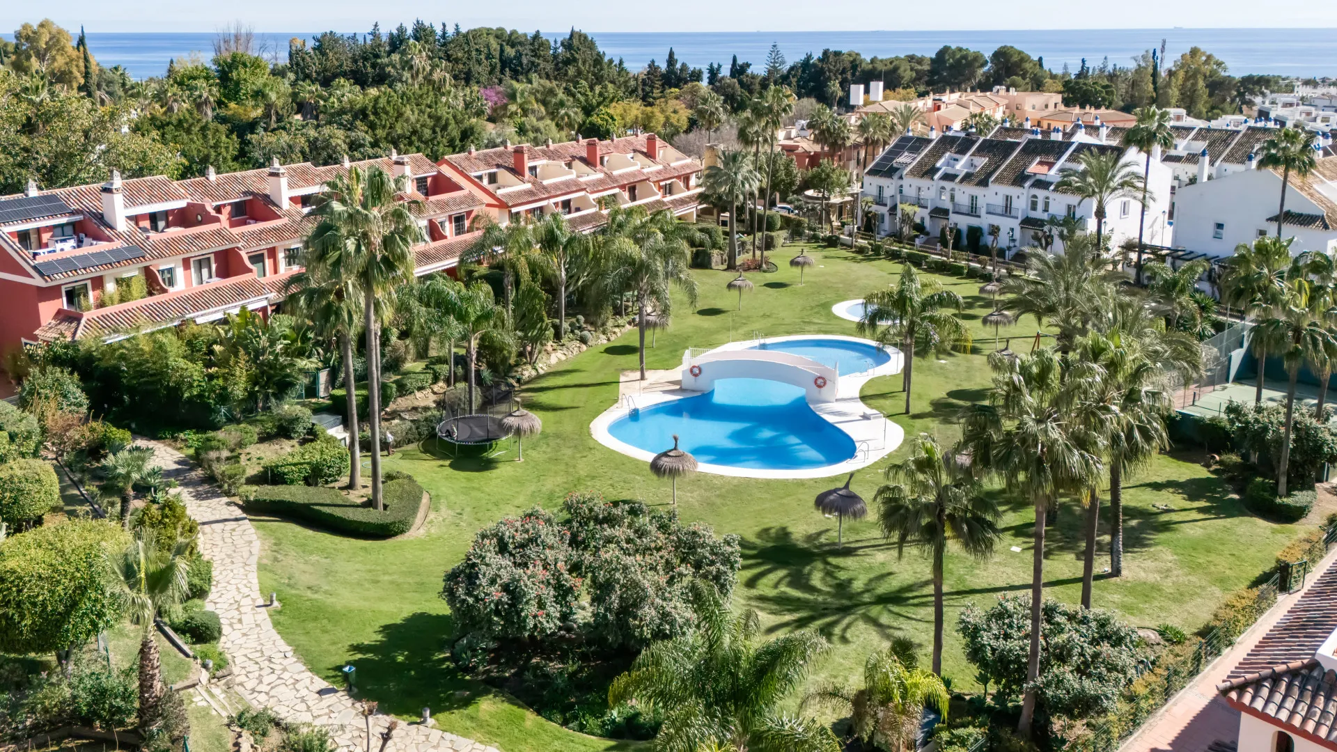 Adosado a la venta en Las Lomas del Marbella Club