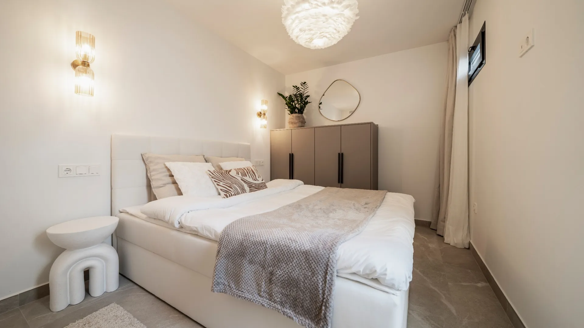 Town house for sale in Nueva Andalucia