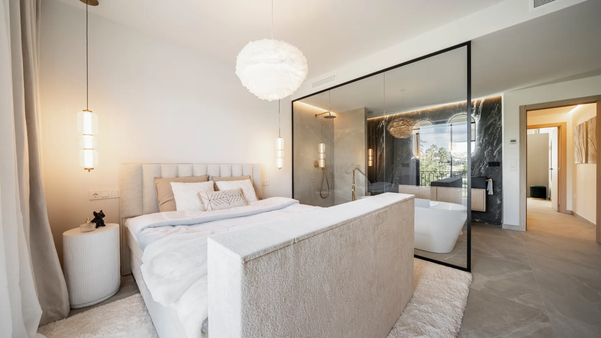 Town house for sale in Nueva Andalucia