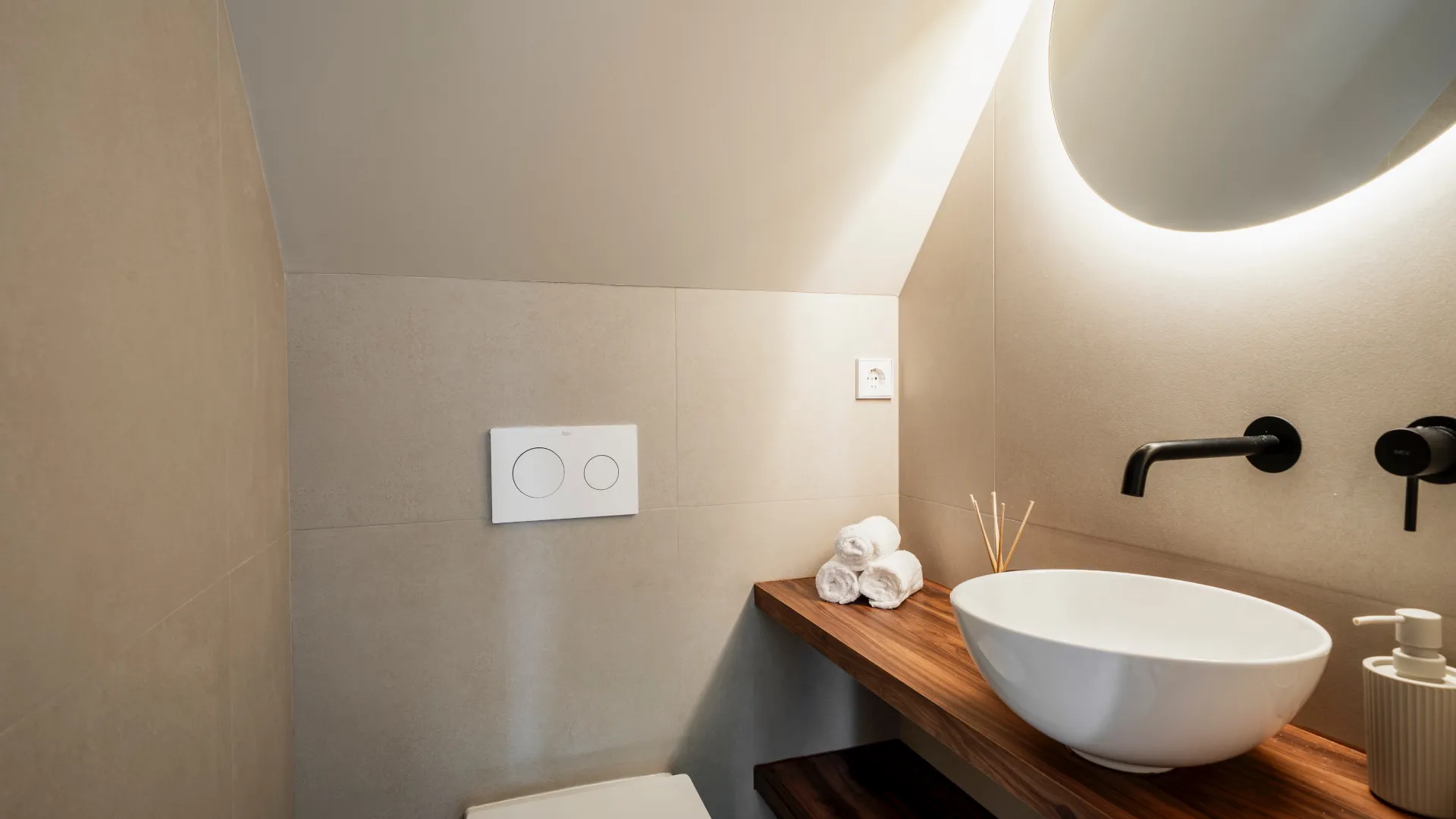 La Quinta, duplex en venta de 3 dormitorios