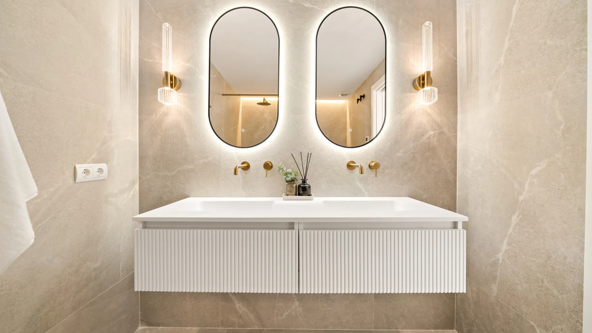 Comprar apartamento en La Quinta de 3 dormitorios