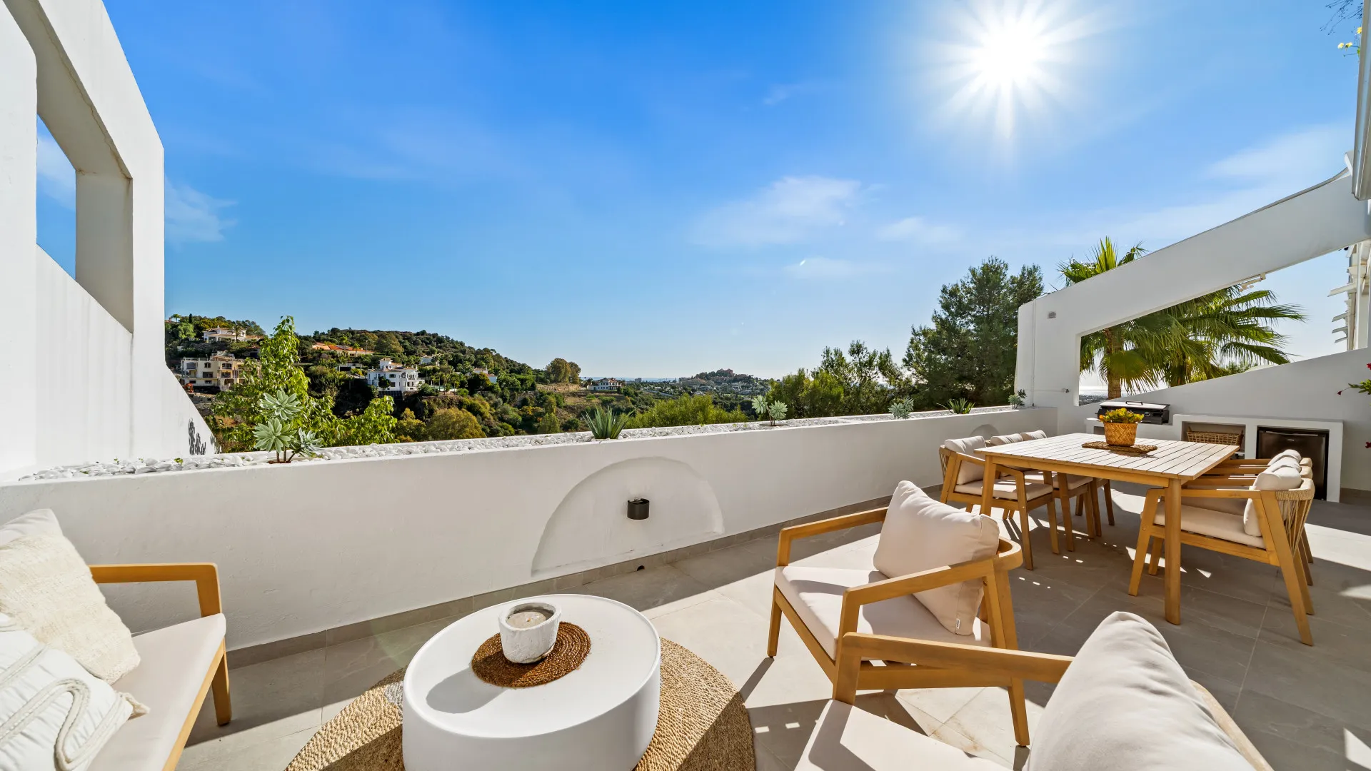 Comprar apartamento en La Quinta de 3 dormitorios