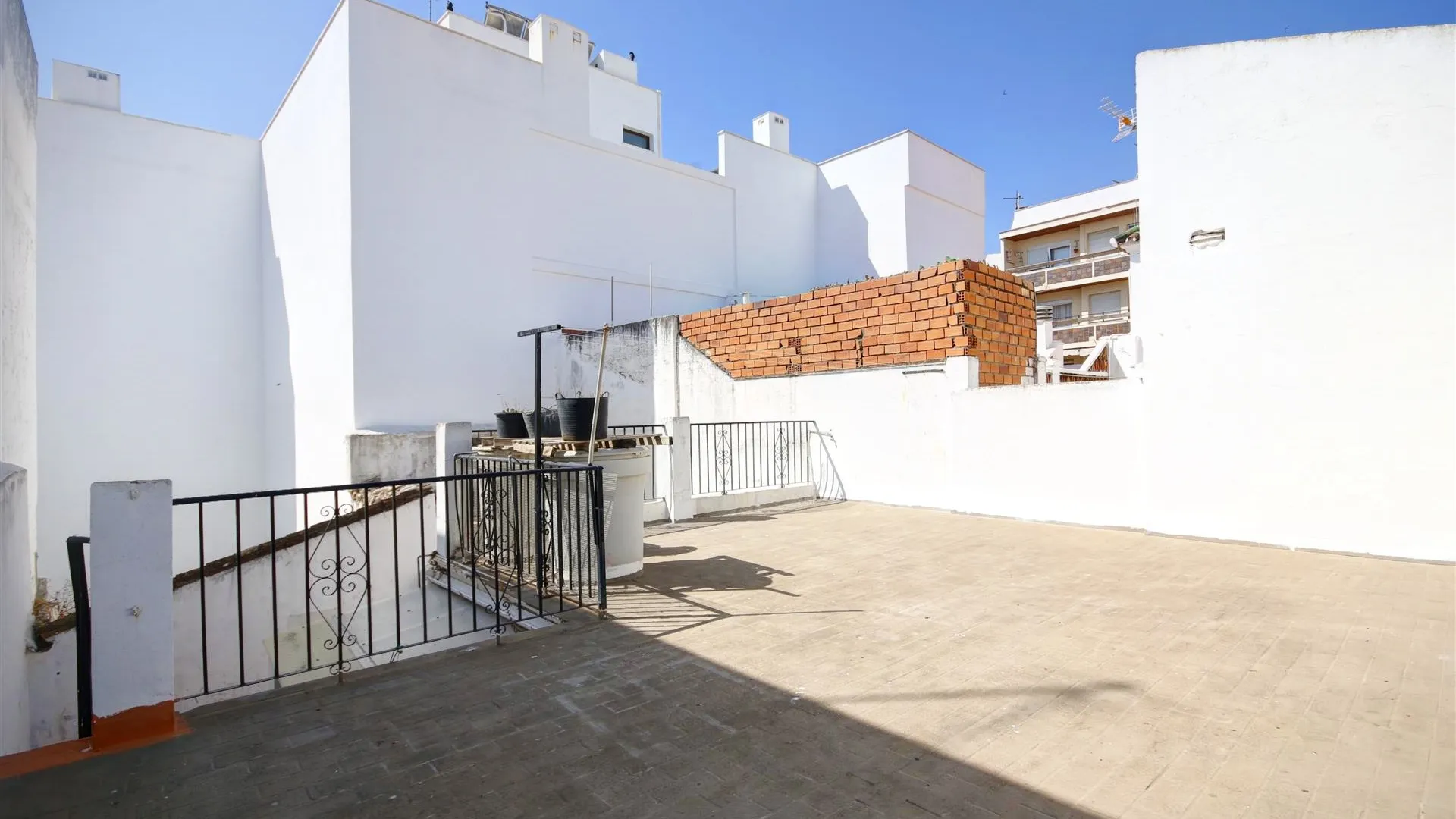 Adosado en venta en Estepona Casco Antiguo de 7 dormitorios