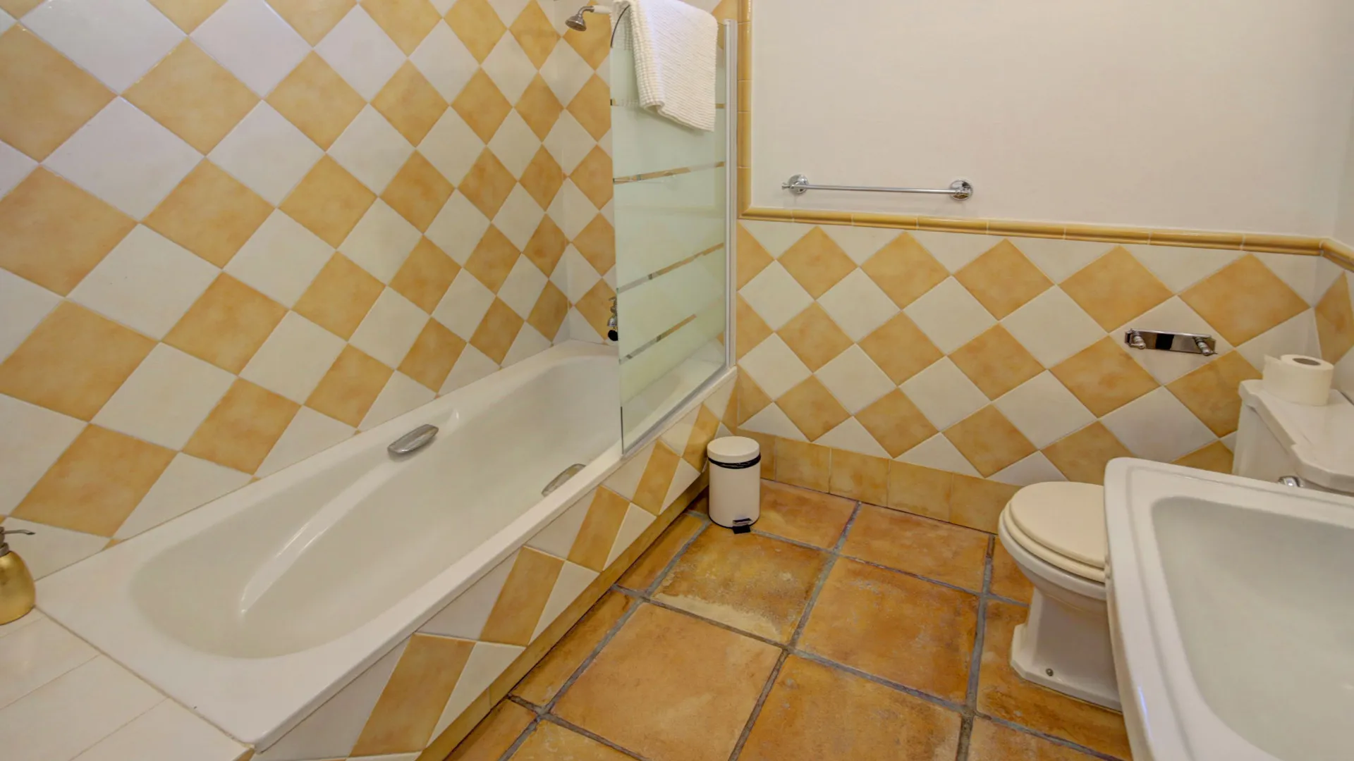 Comprar villa en El Padron con 7 dormitorios