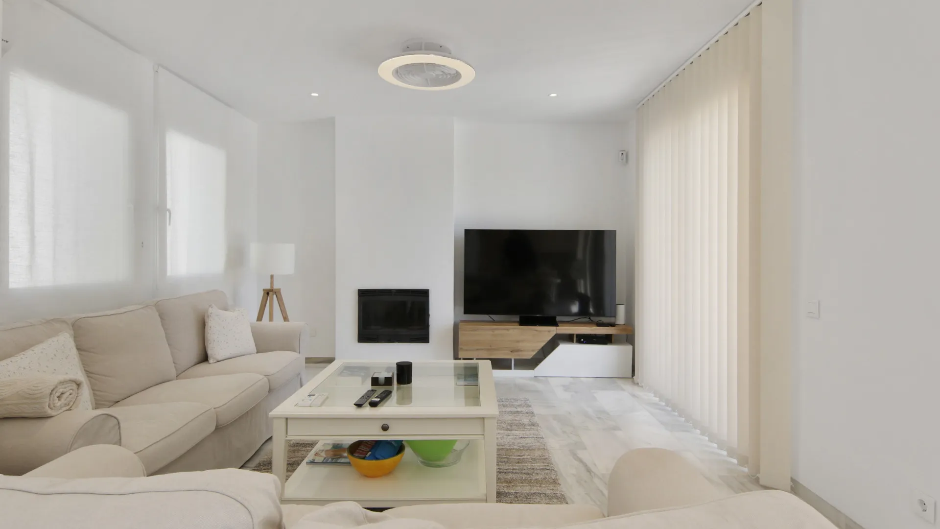 Buy Estepona Golf 3 bedrooms villa