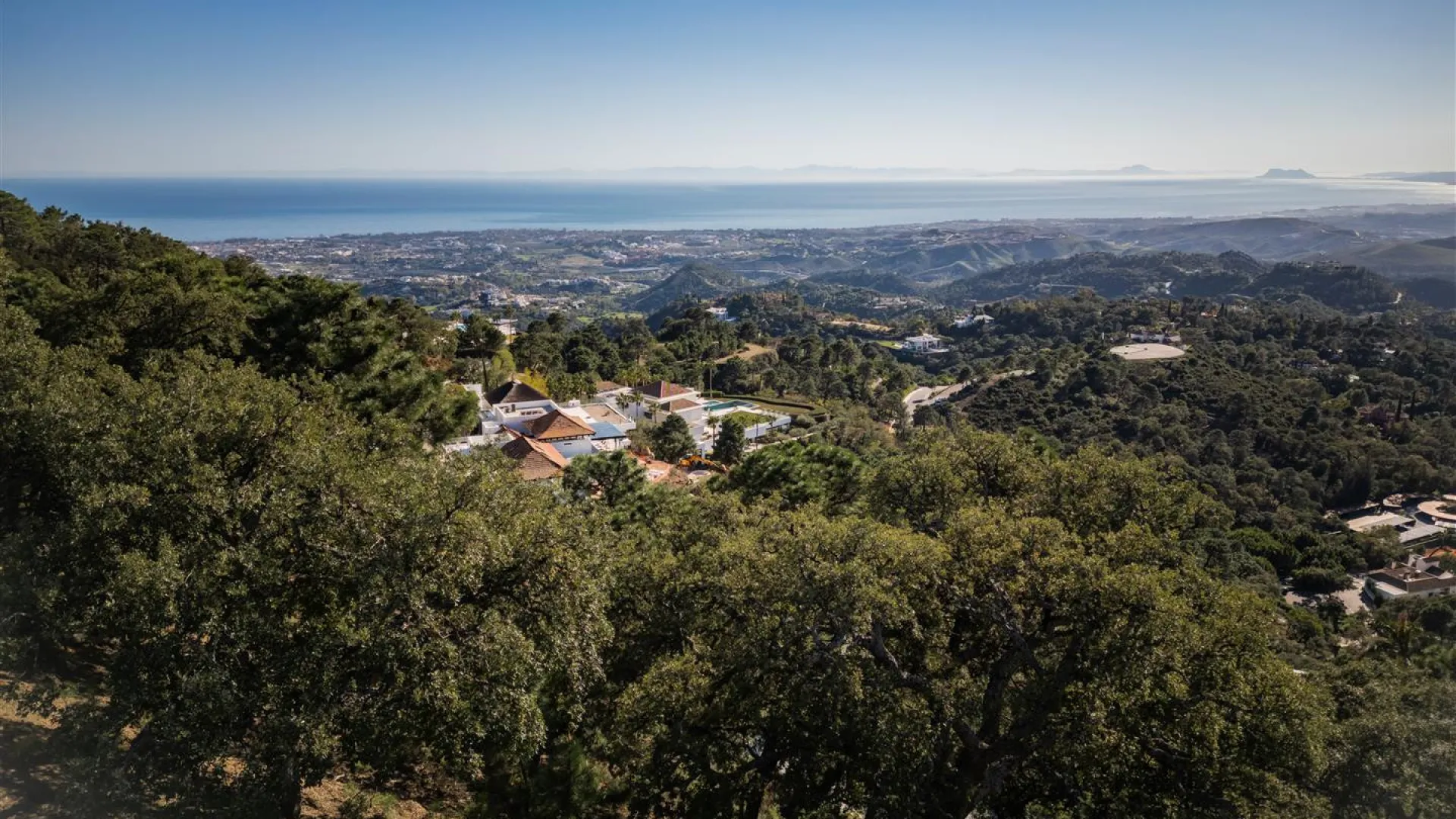 Plot for sale in La Zagaleta