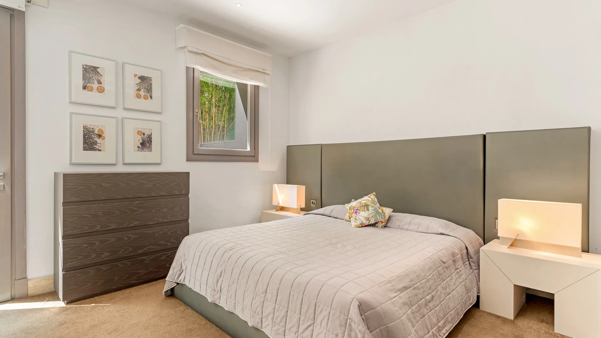 Villa for sale in Sotogrande with 6 bedrooms