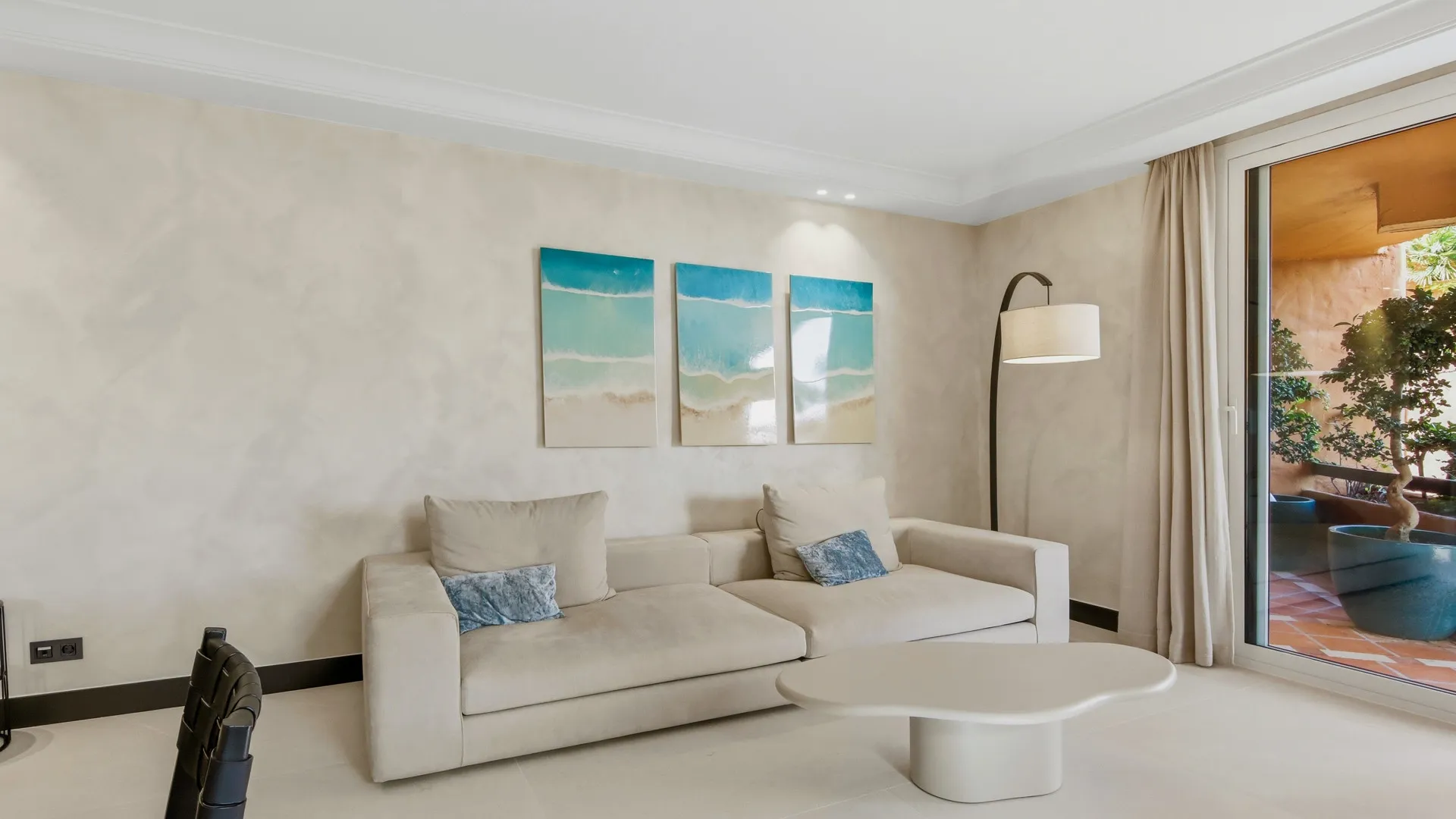 Apartamento de 2 dormitorios a la venta en Kempinski