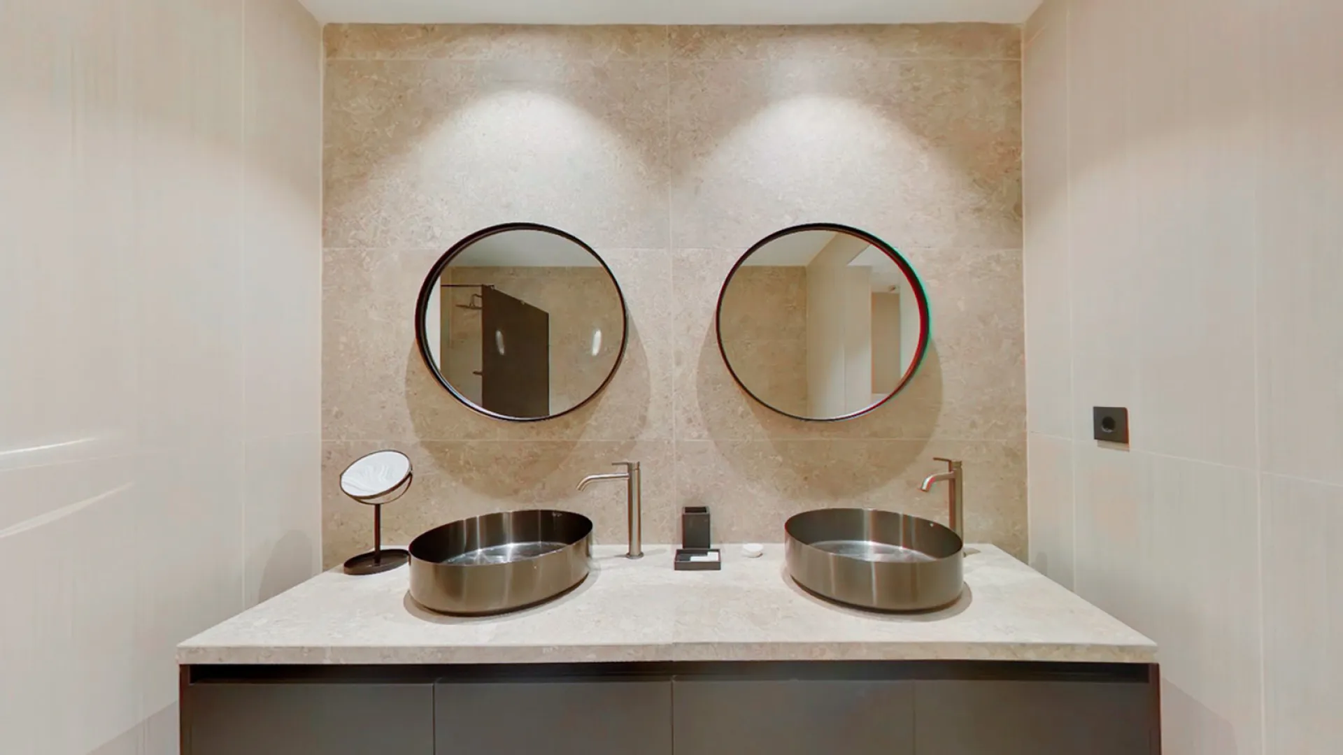 Apartamento de 2 dormitorios a la venta en Kempinski