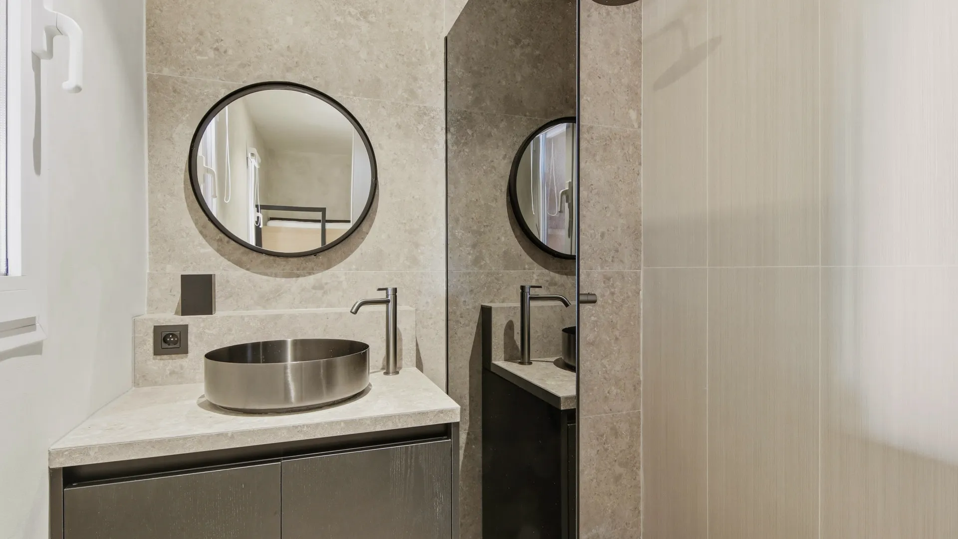 Apartamento de 2 dormitorios a la venta en Kempinski