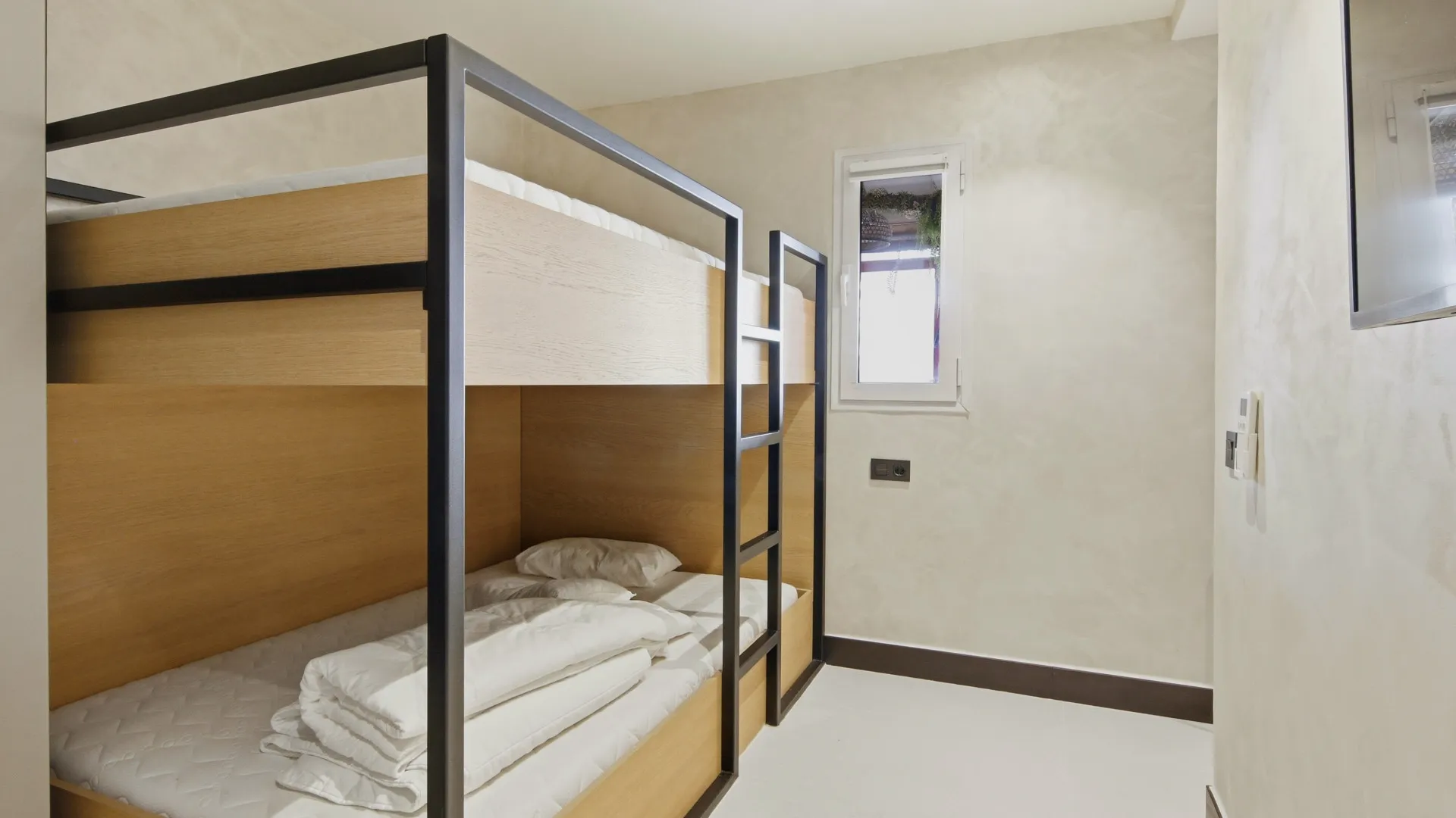 Apartamento de 2 dormitorios a la venta en Kempinski
