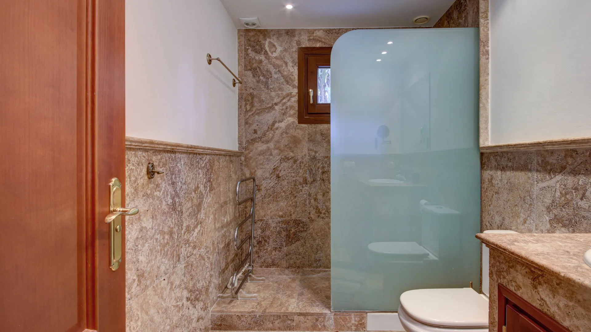 Buy villa in La Zagaleta