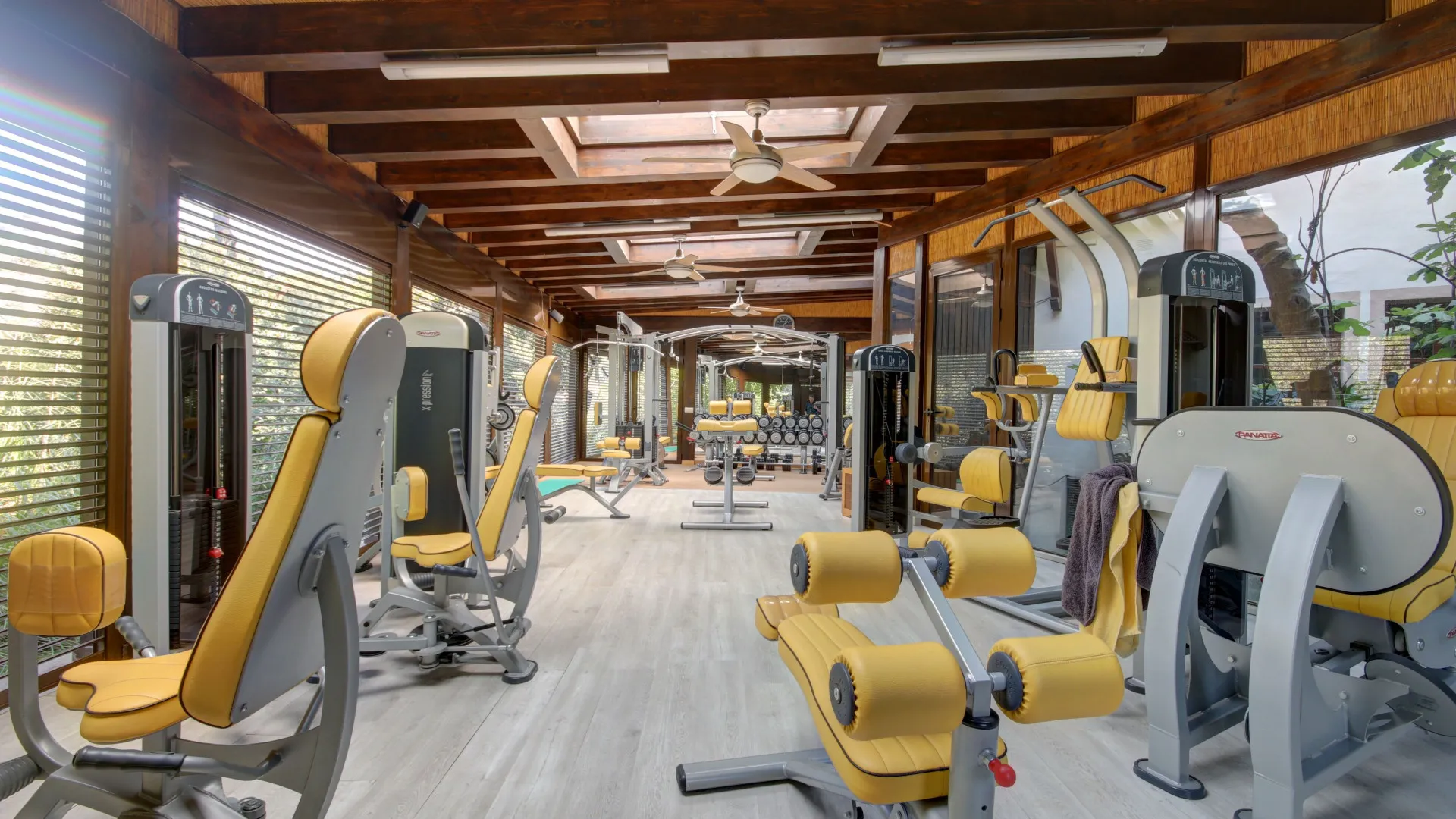 Buy villa in La Zagaleta