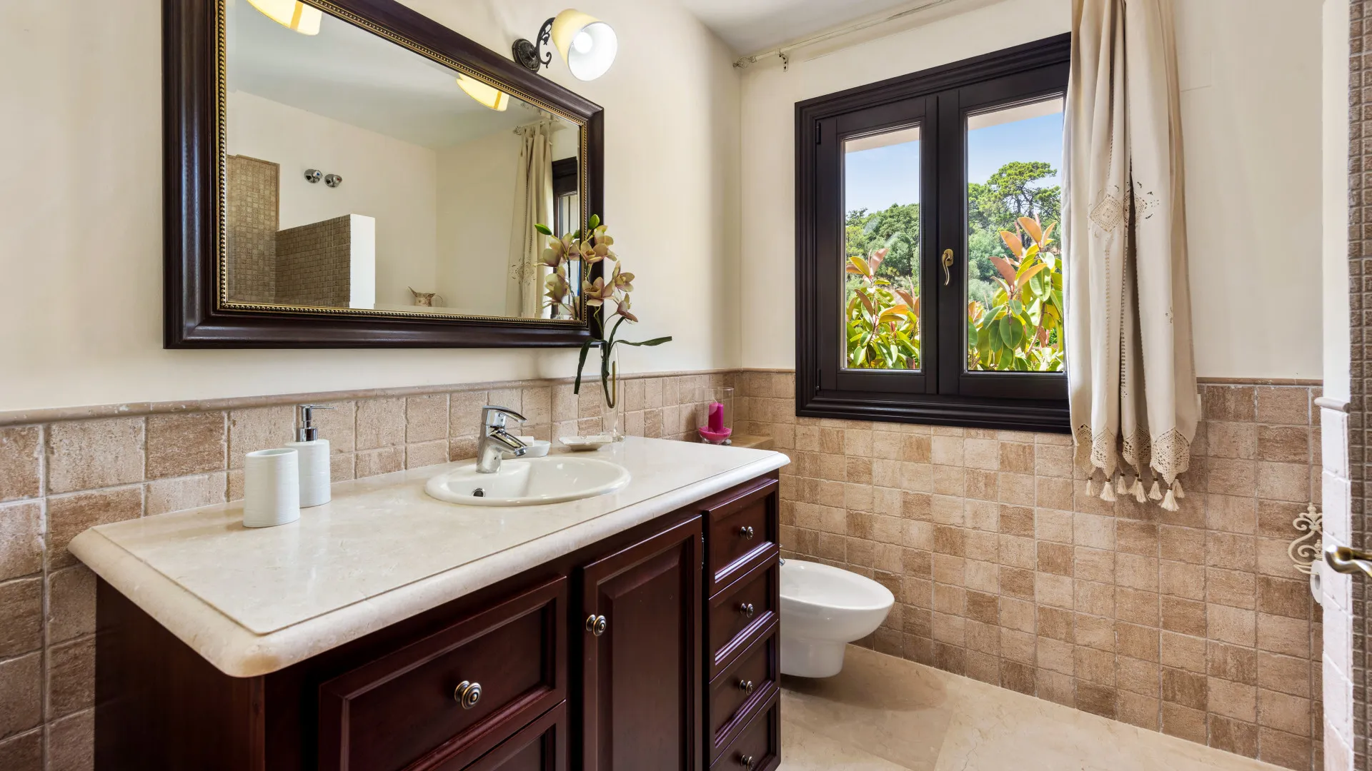 For sale Marbella Club Golf Resort villa with 5 bedrooms