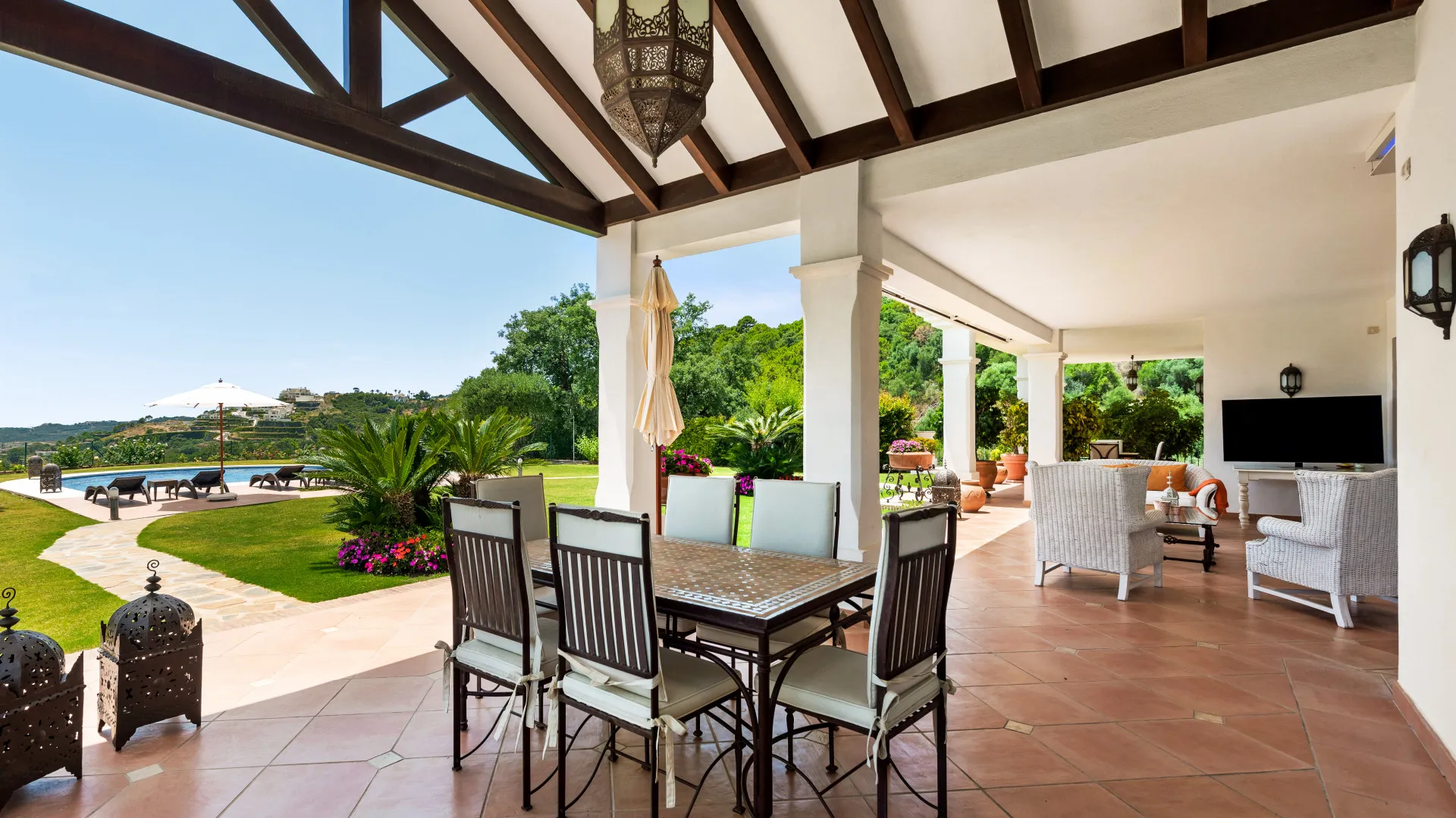 For sale Marbella Club Golf Resort villa with 5 bedrooms