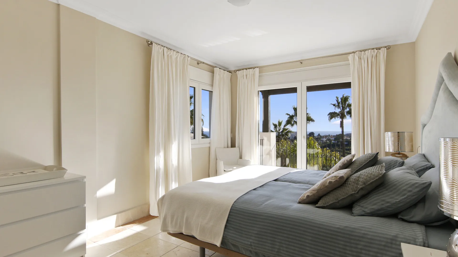 El Padron 4 bedrooms villa for sale