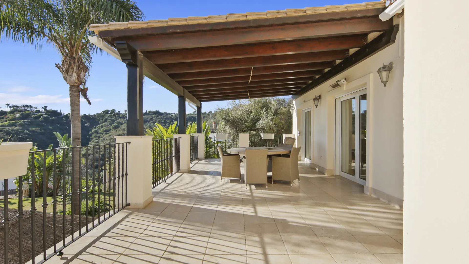 El Padron 4 bedrooms villa for sale