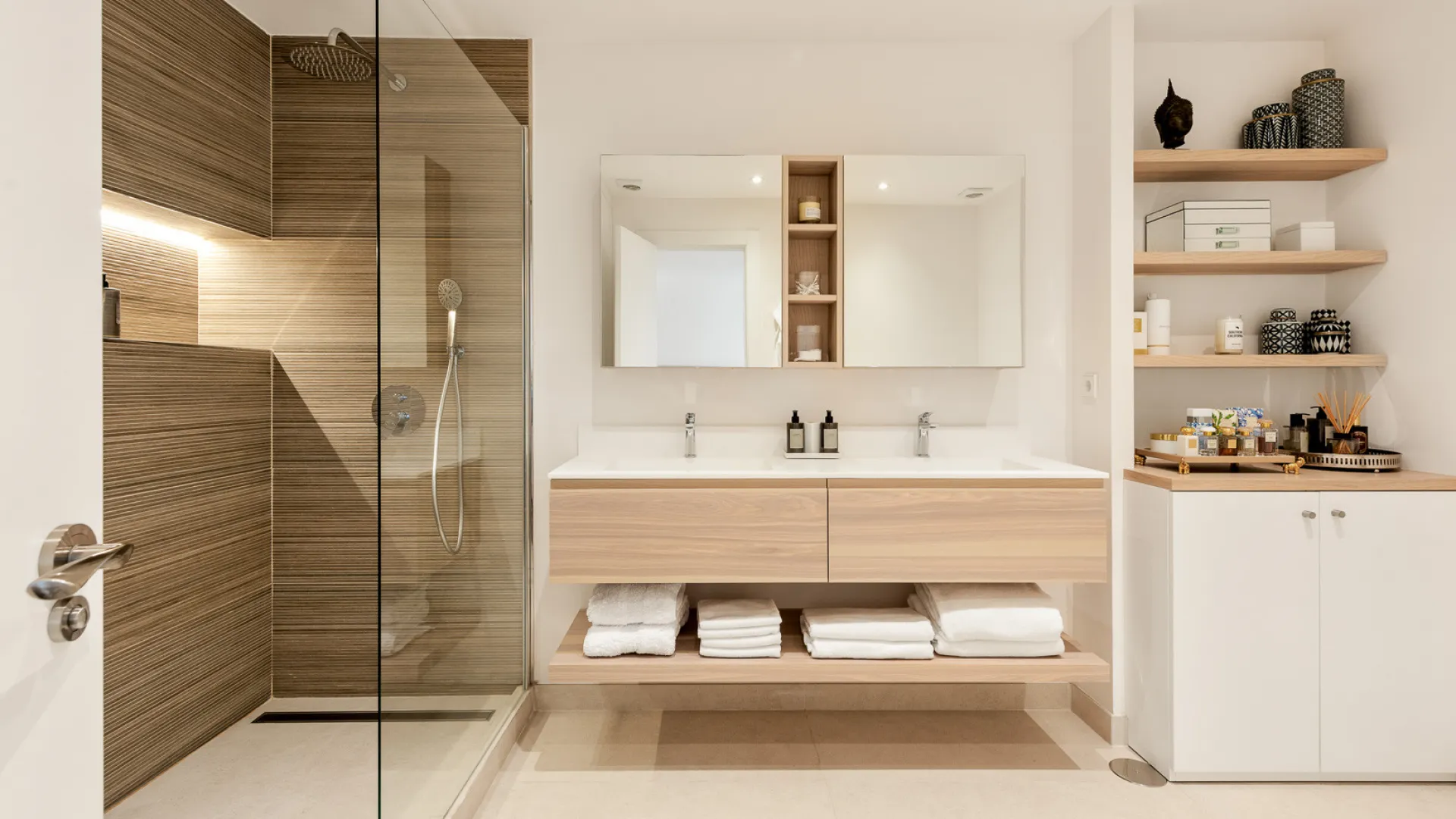 Comprar villa pareada en Balcones de Sierra Blanca