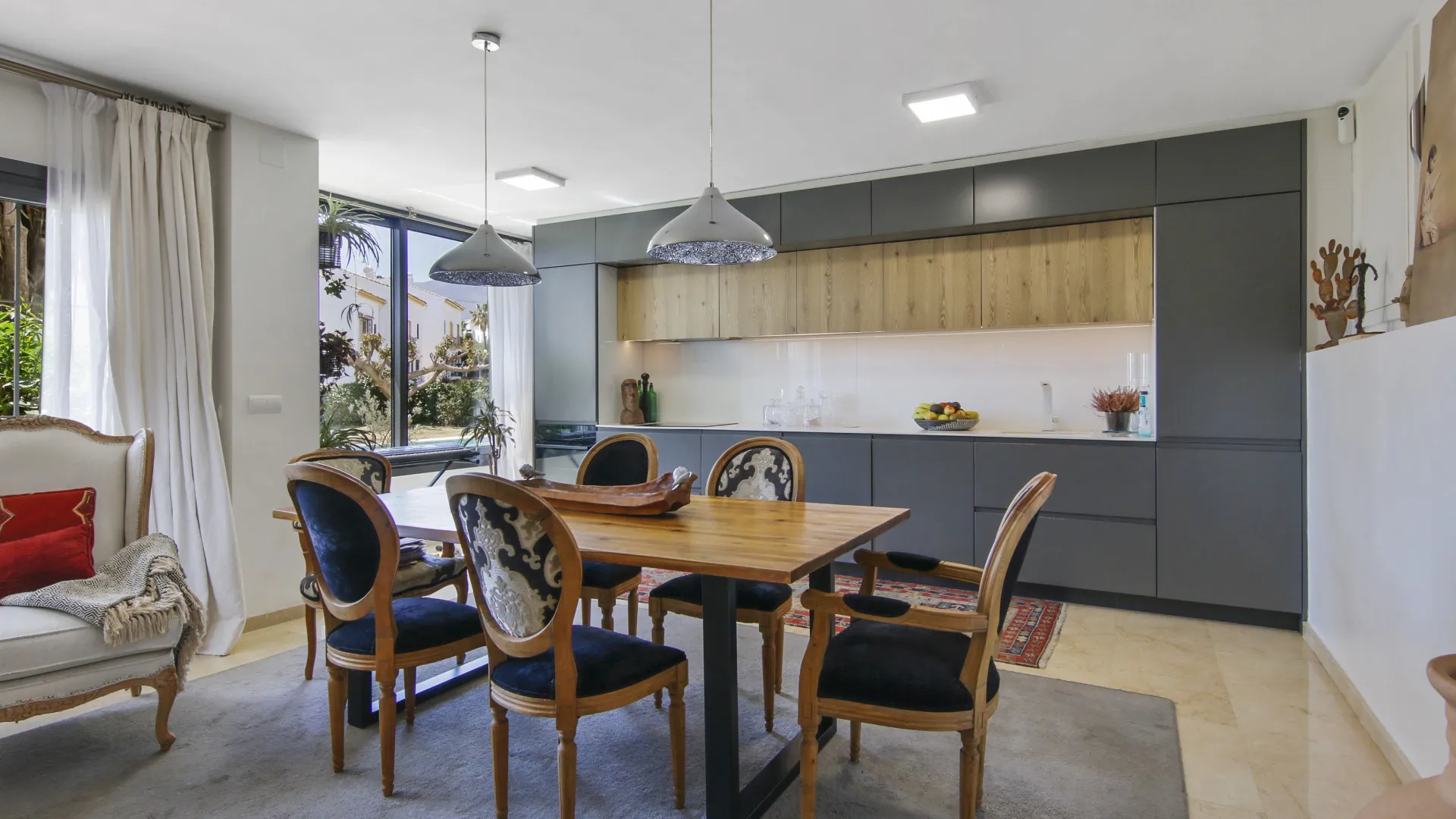 3 bedrooms apartment for sale in Seghers