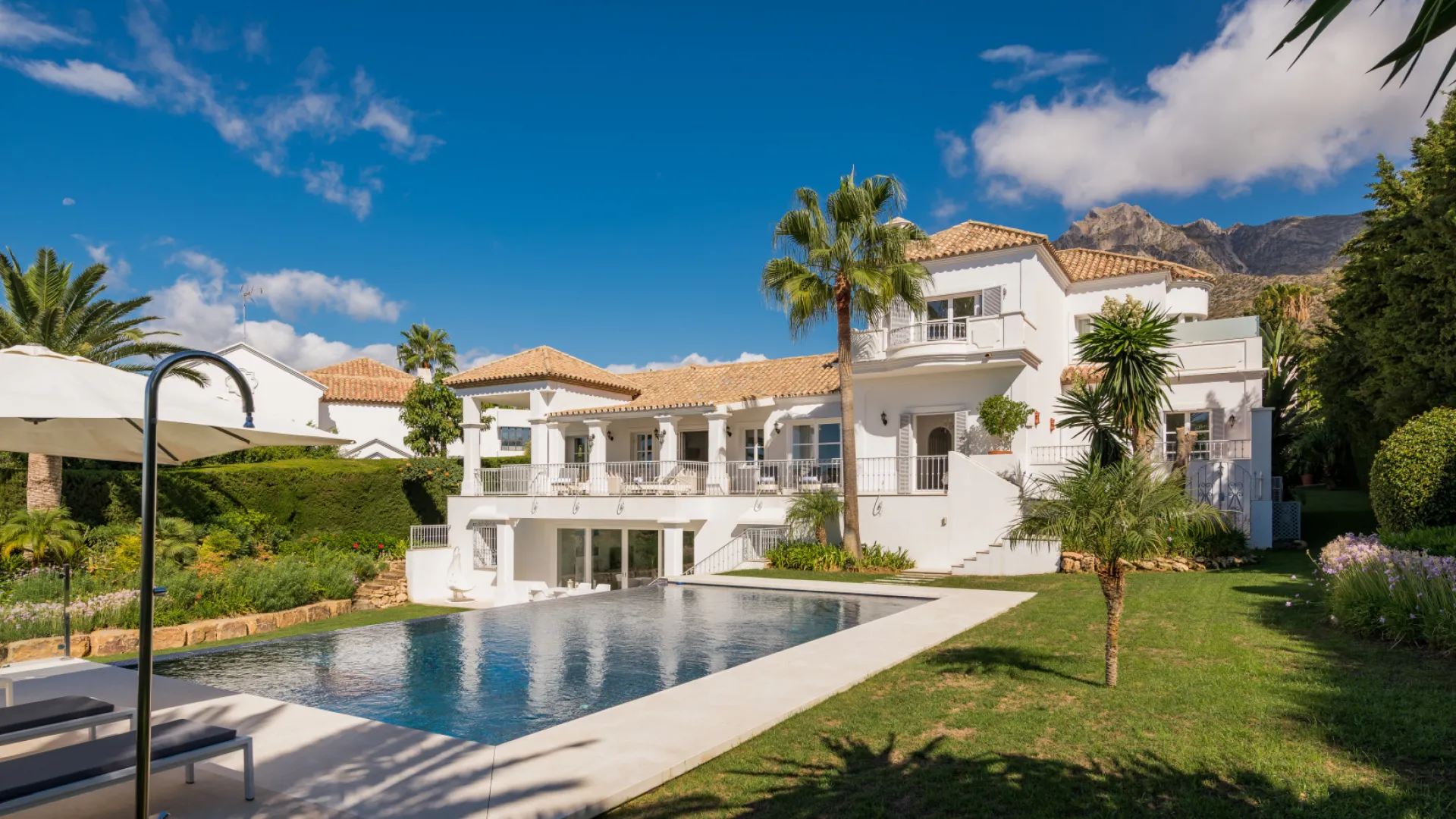 Villa a la venta en Sierra Blanca con 7 dormitorios