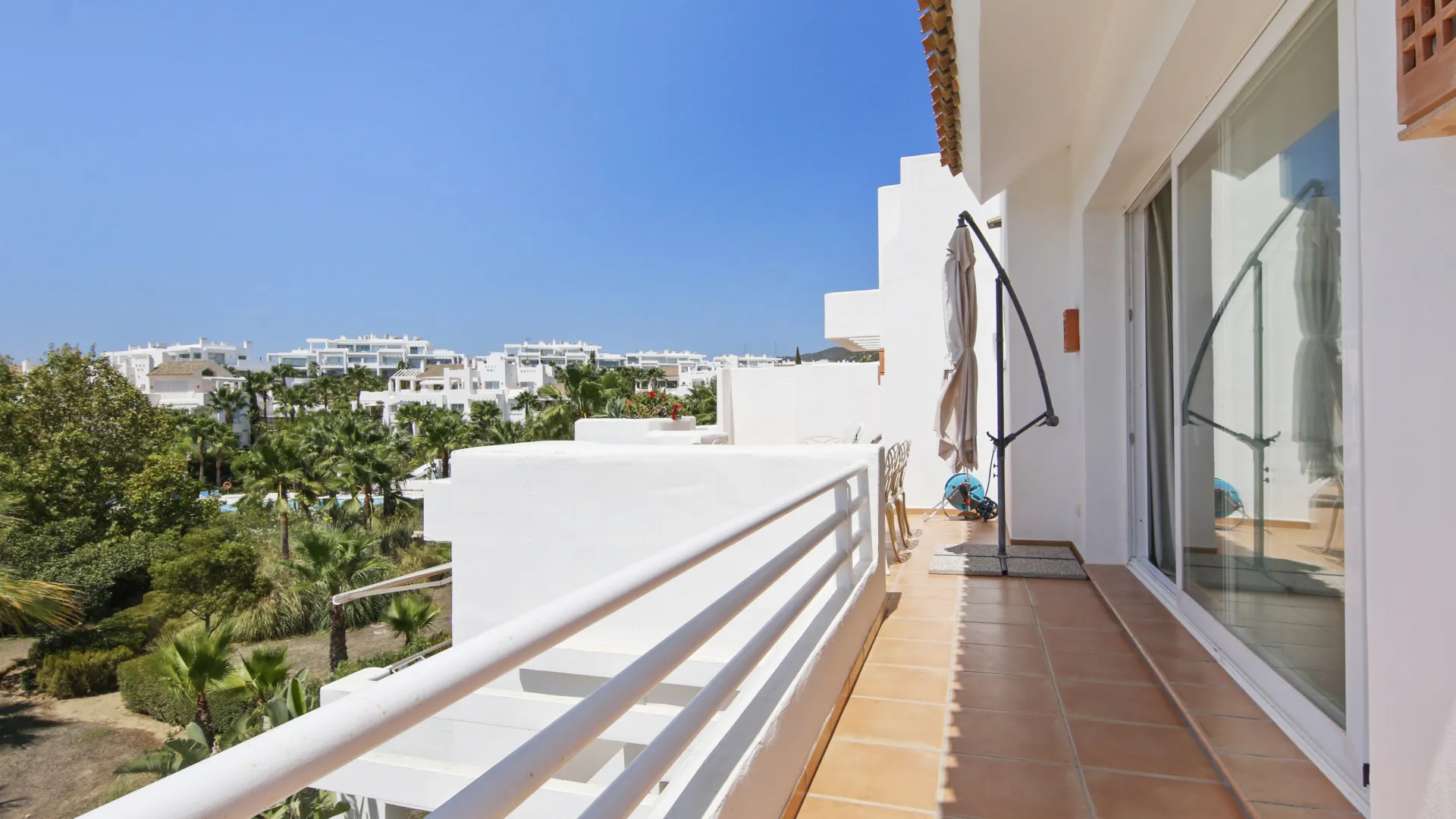 Alcazaba Lagoon, Ático con 2 dormitorios a la venta