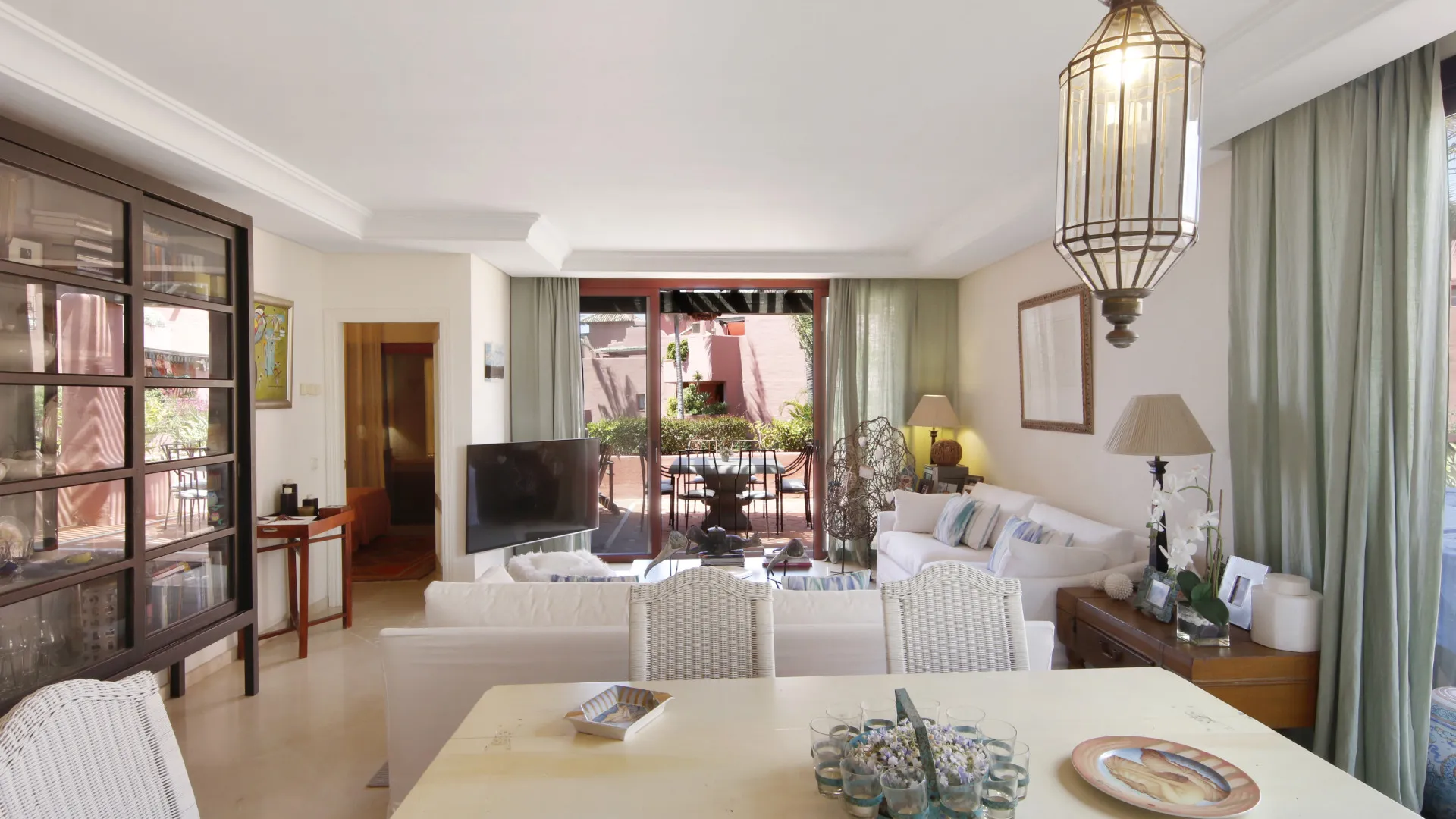 For sale duplex penthouse in Menara Beach