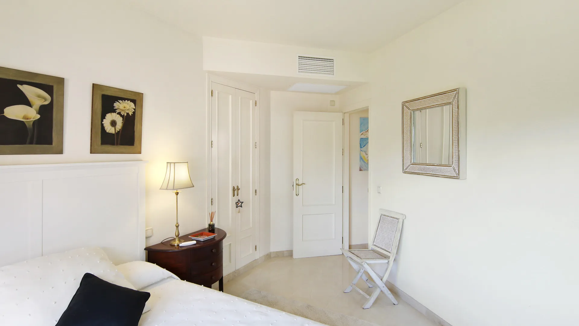 For sale duplex penthouse in Menara Beach