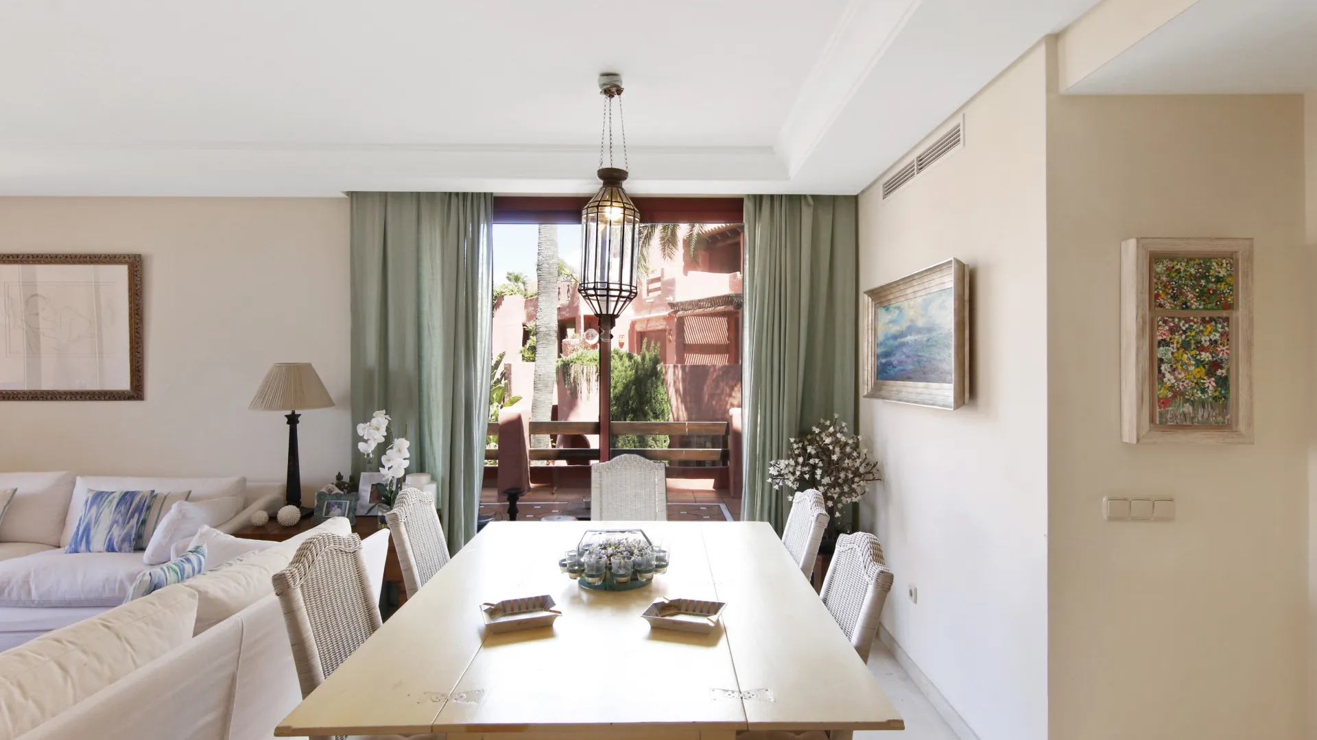 For sale duplex penthouse in Menara Beach