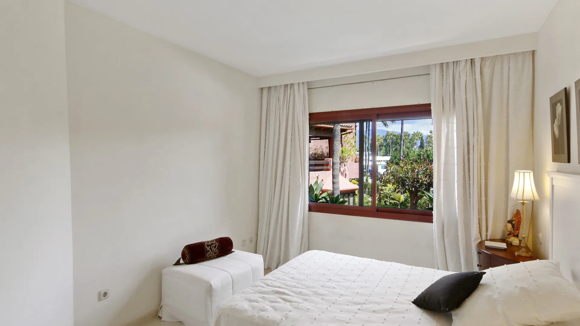 For sale duplex penthouse in Menara Beach