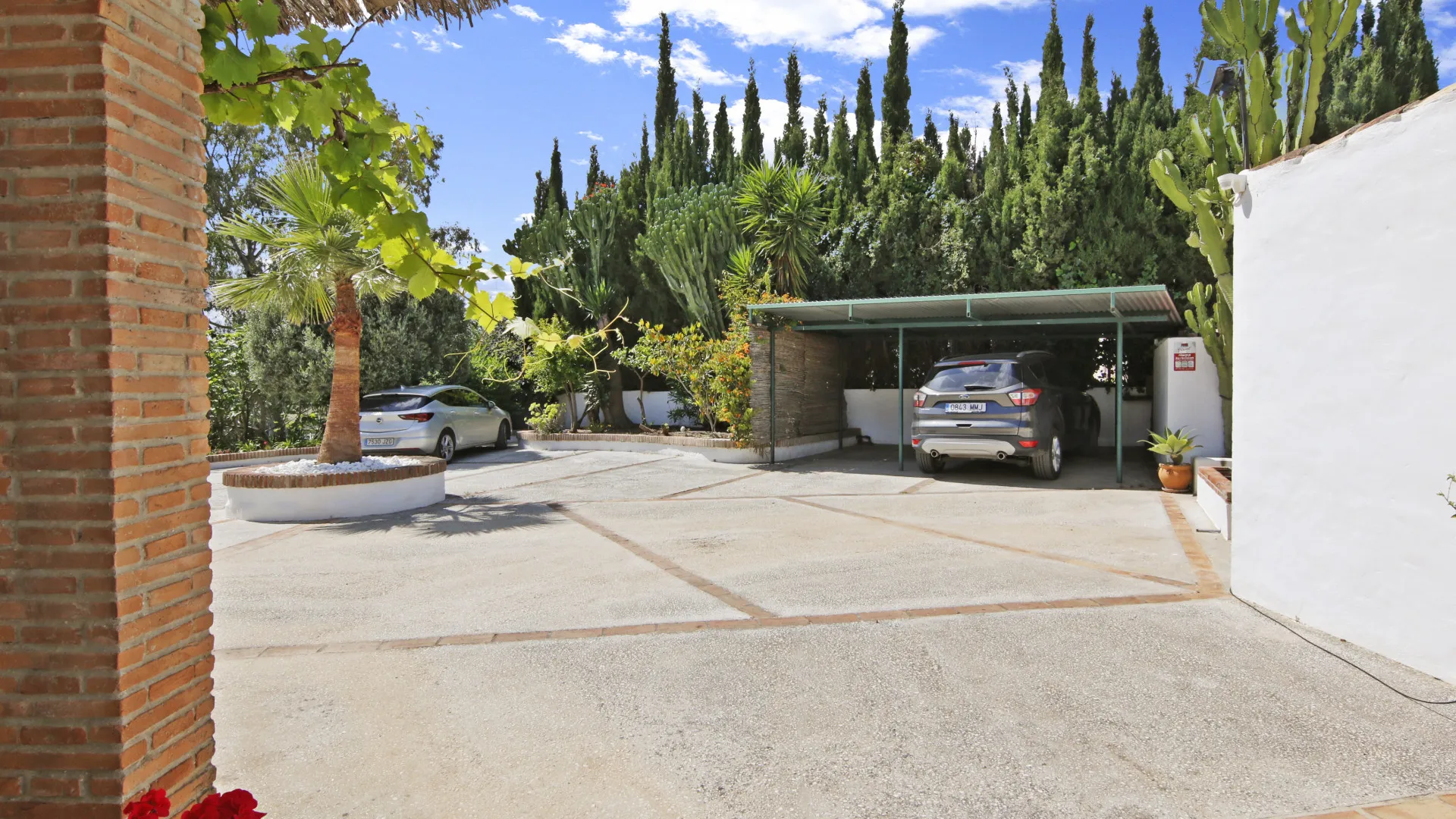 Los Reales - Sierra Estepona, villa a la venta de 4 dormitorios