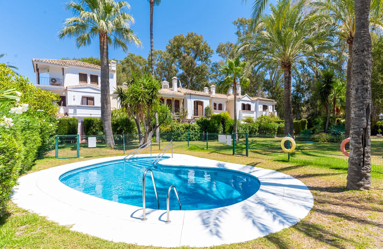 Adosado con 2 dormitorios en venta en Laguna Beach