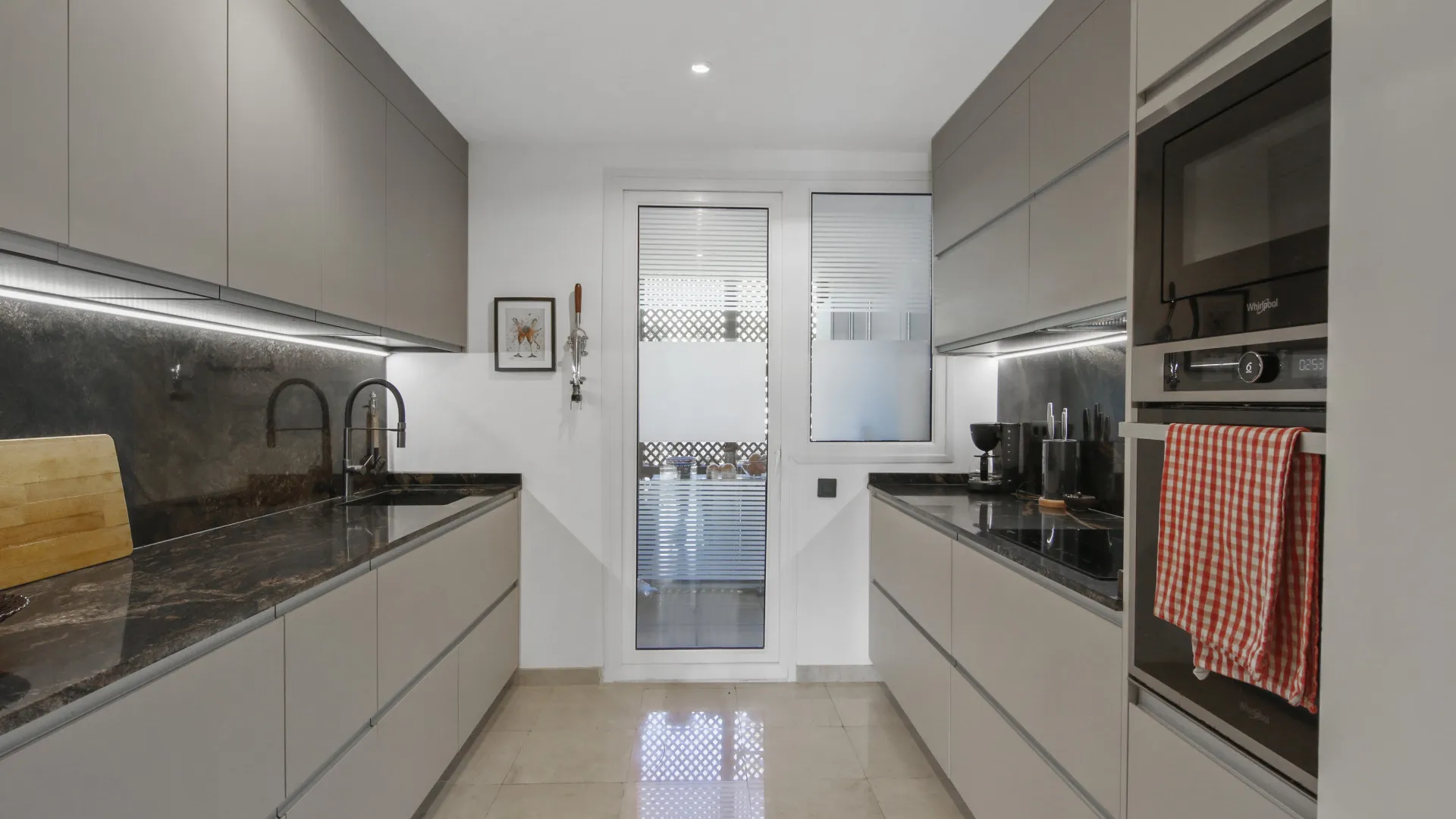 Apartment for sale in Paraiso Hills