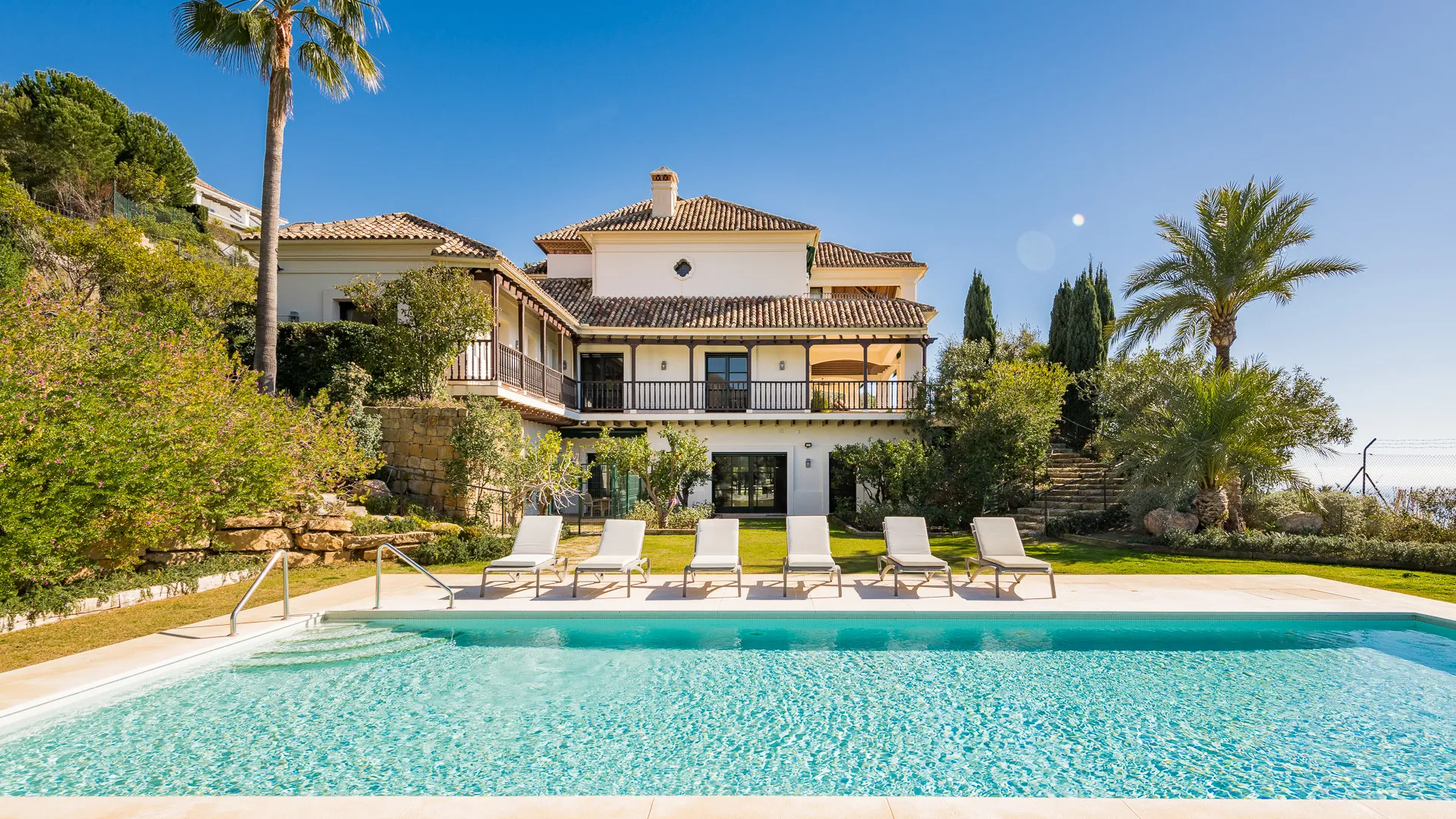 Villa for sale in La Zagaleta with 7 bedrooms