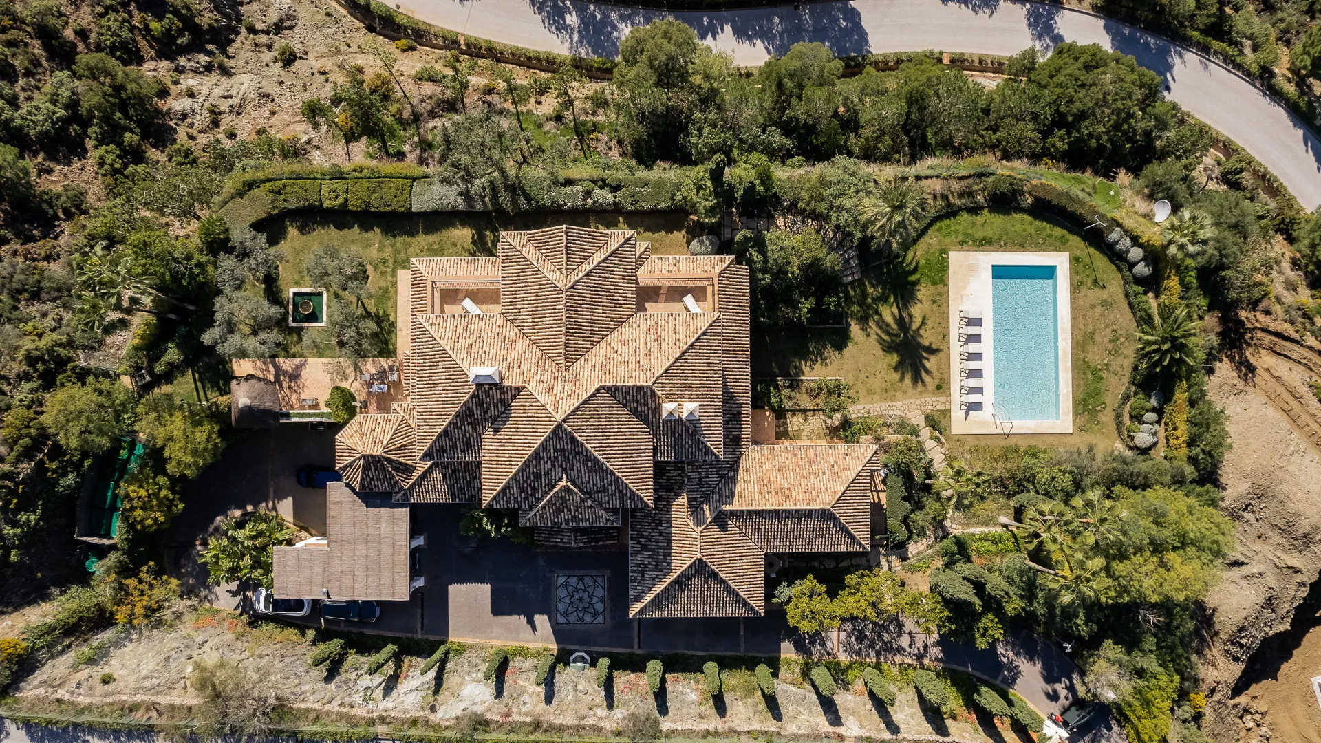 Villa for sale in La Zagaleta with 7 bedrooms