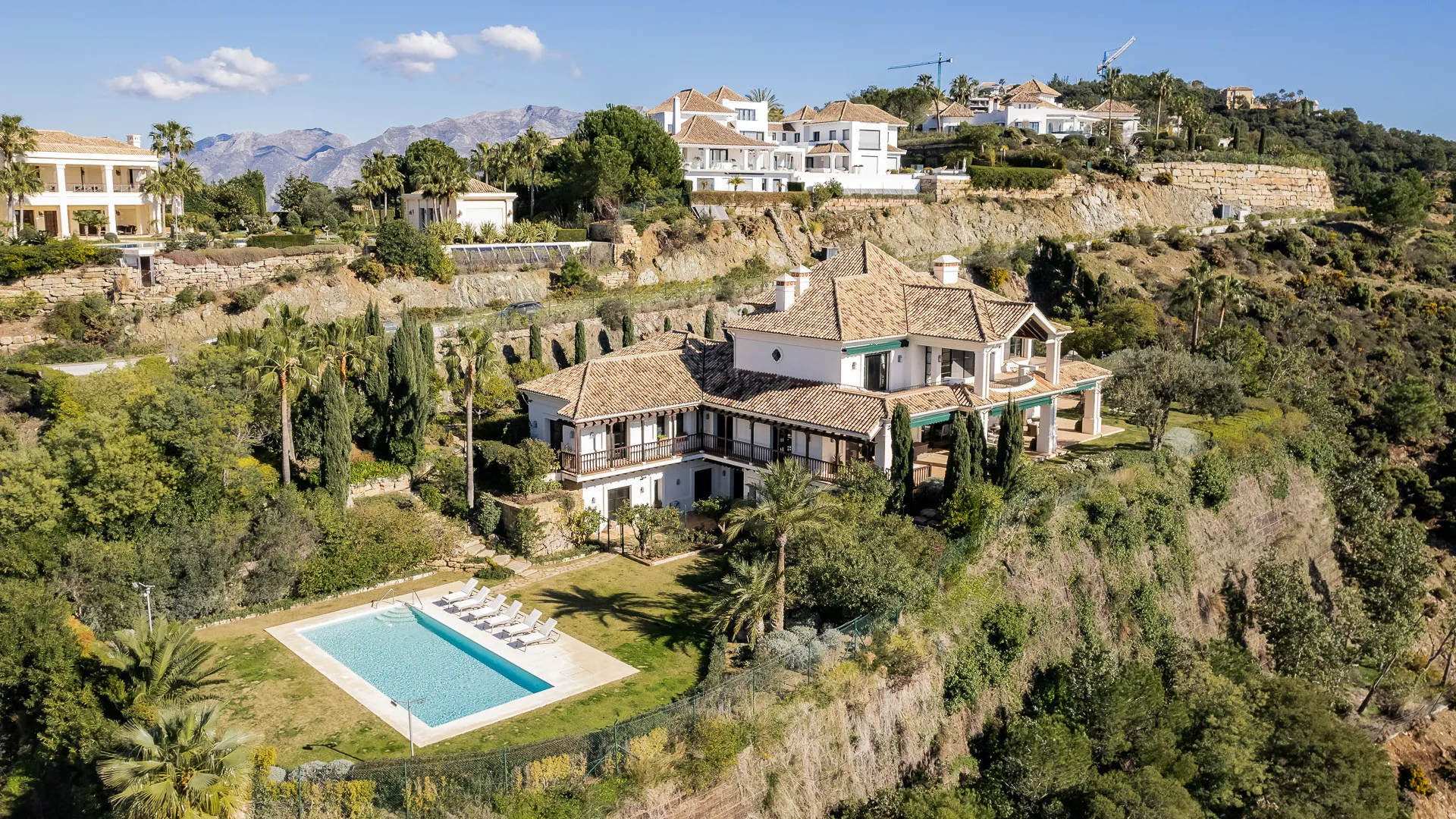 Villa for sale in La Zagaleta with 7 bedrooms