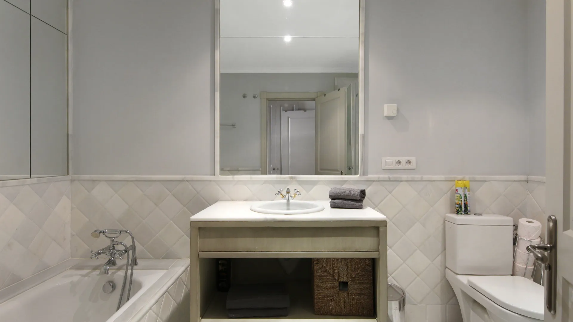 Buy 2 bedrooms apartment in Finca Cortesin