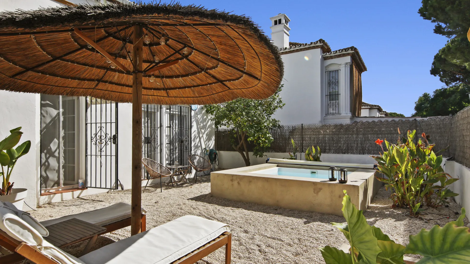 For sale ground floor apartment in Benamara