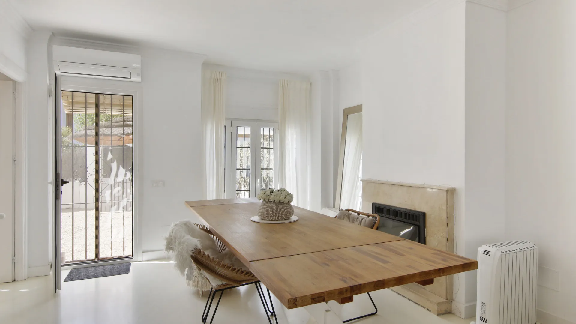 For sale ground floor apartment in Benamara