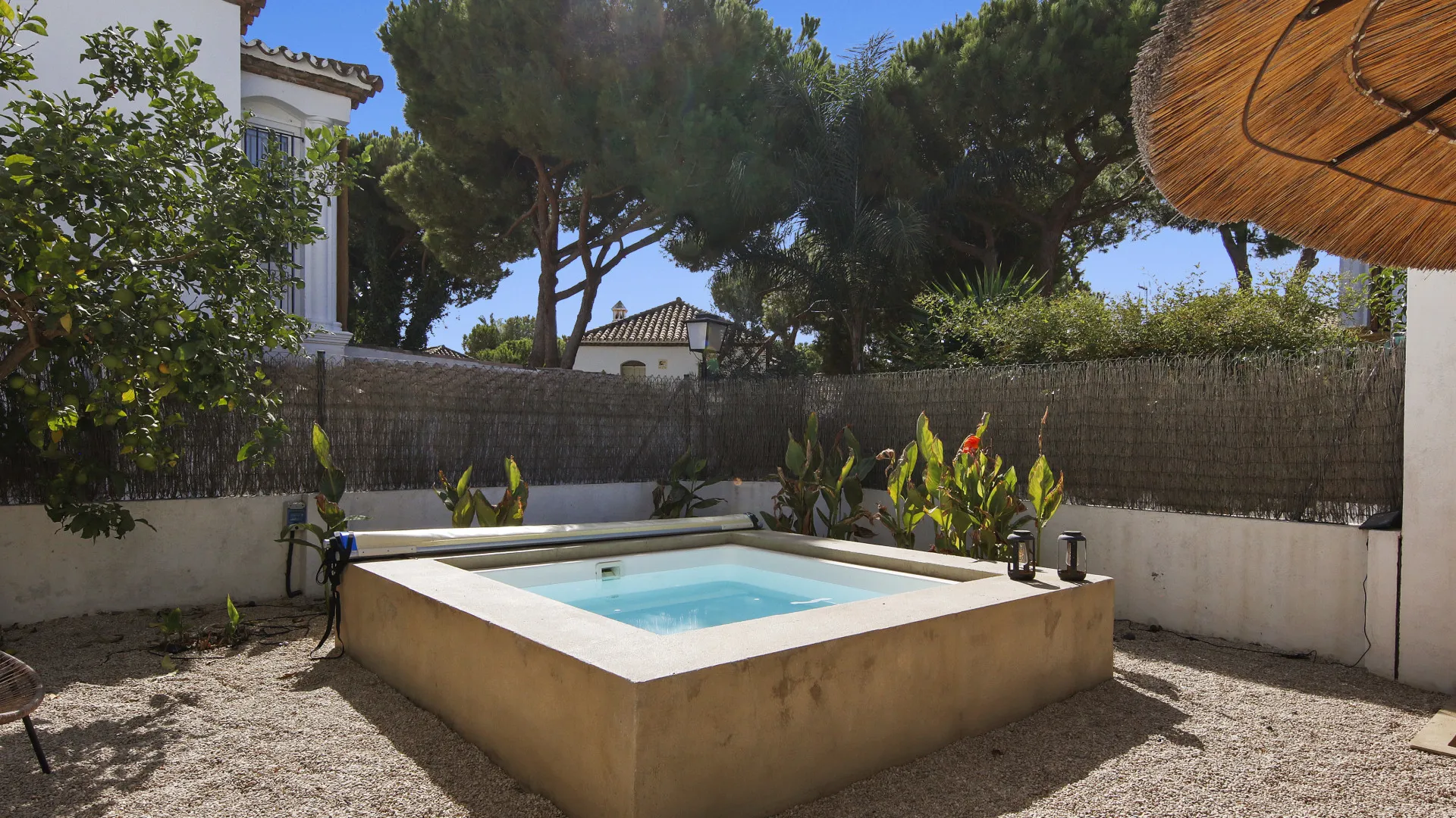 For sale ground floor apartment in Benamara