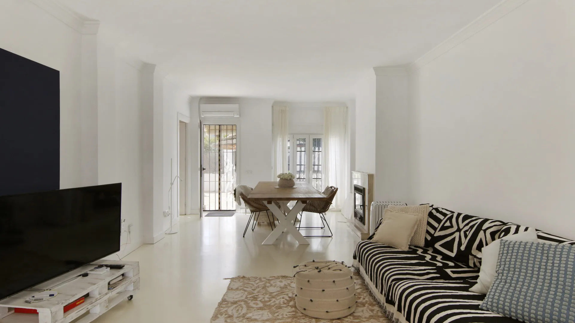 For sale ground floor apartment in Benamara