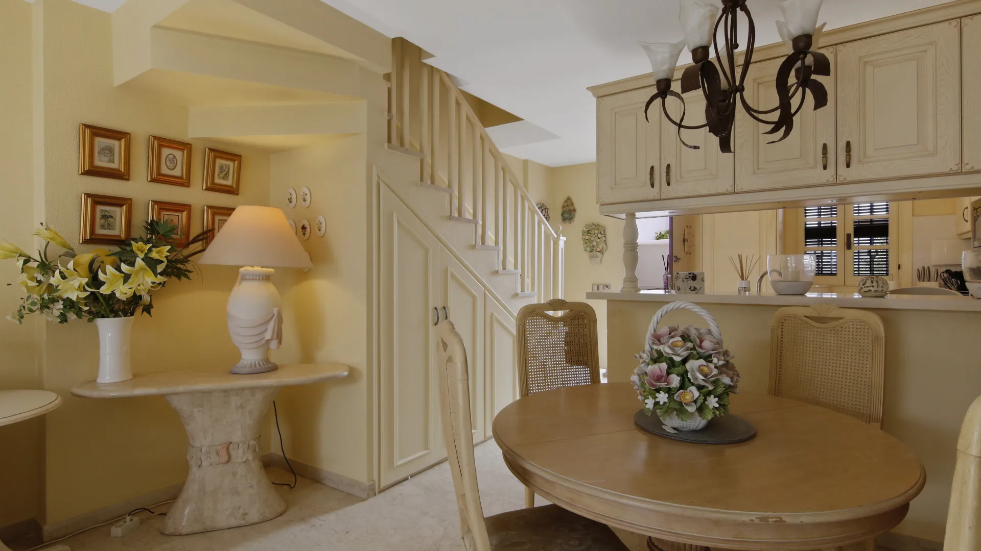 Buy town house in Villacana