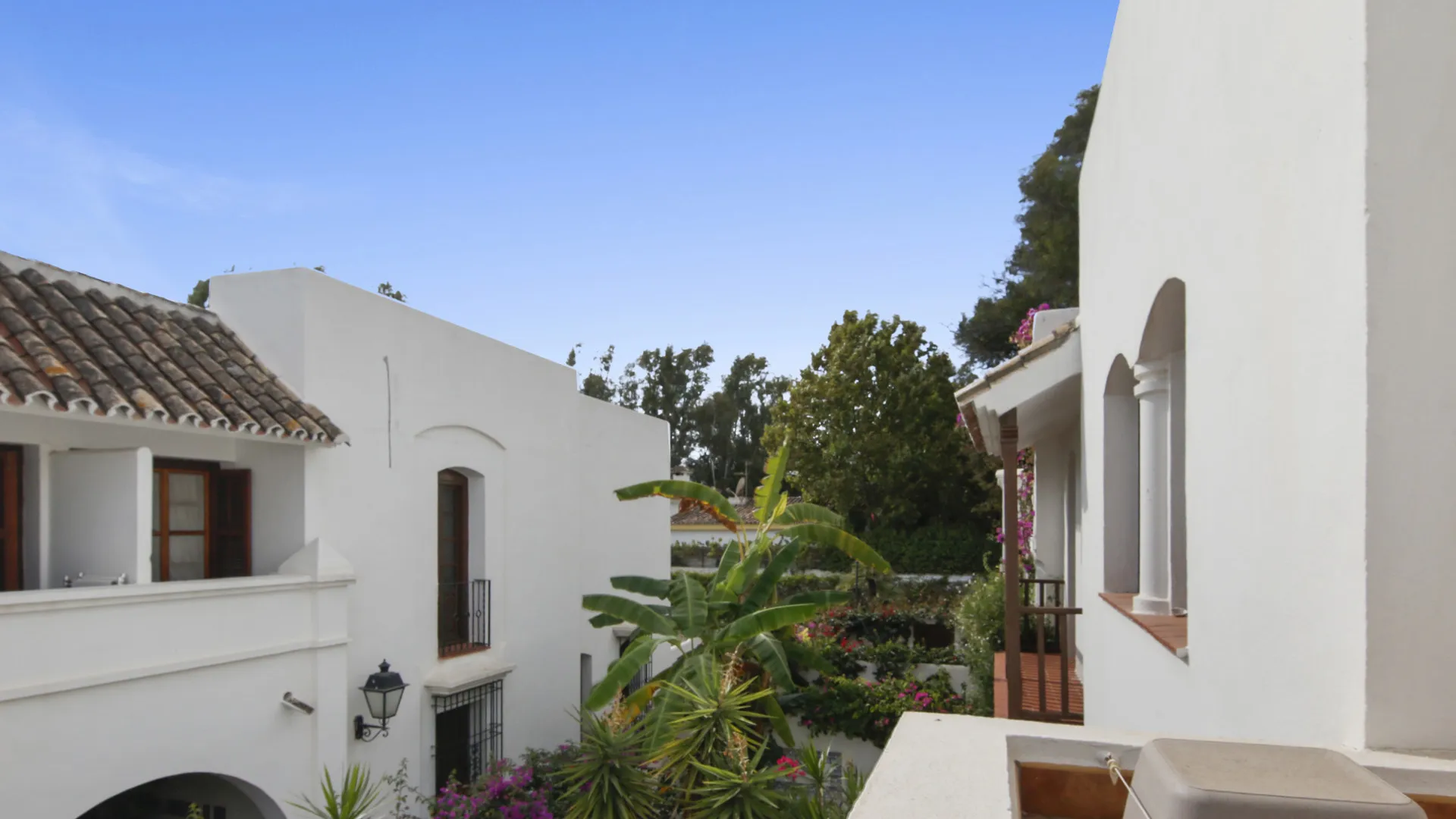 Buy town house in Villacana