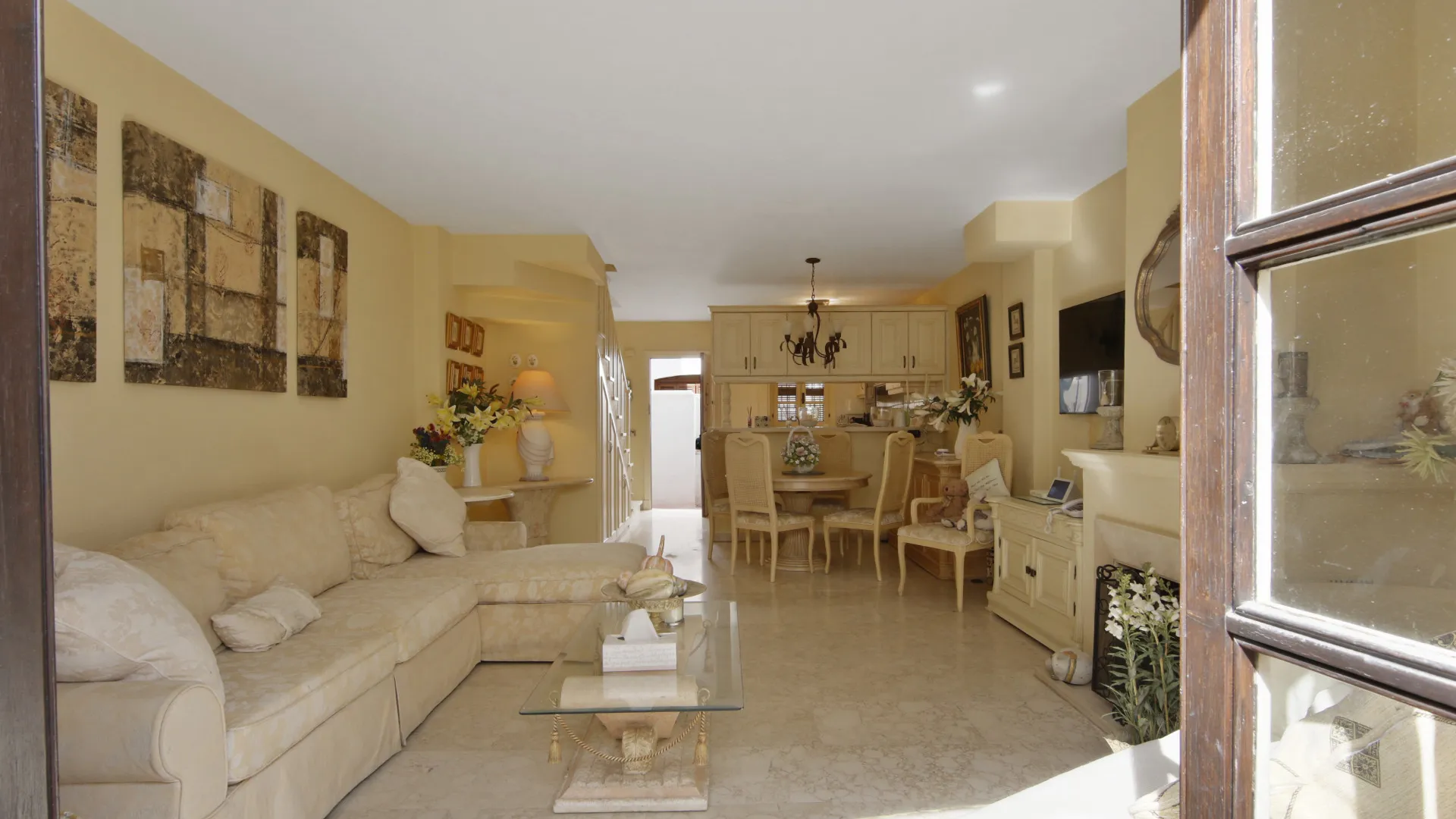 Buy town house in Villacana